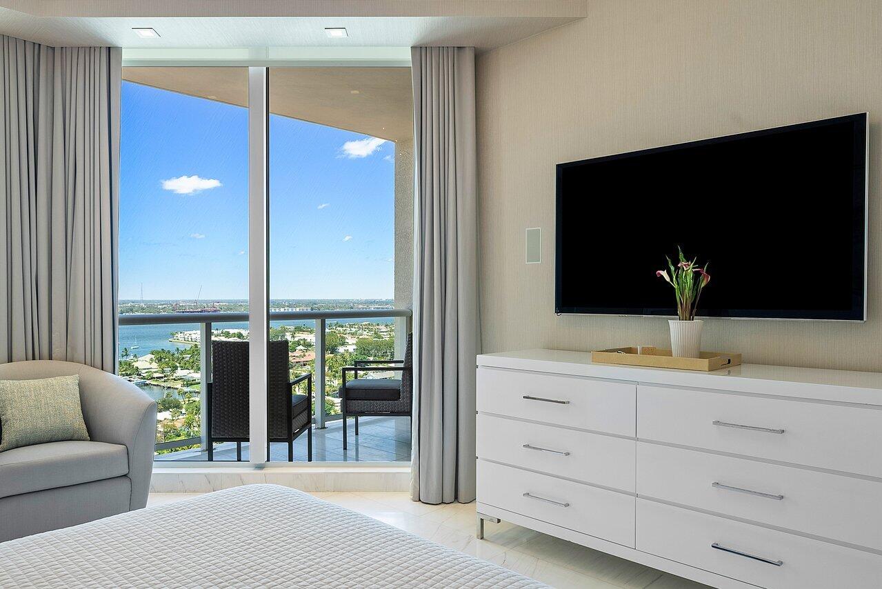 2700 NORTH OCEAN CONDO - Residential