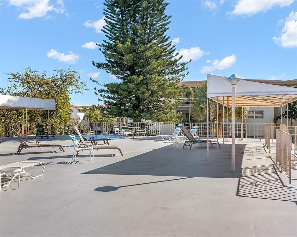 MAR-LEN GARDENS NO 11 CORP-CO-OP - Residential