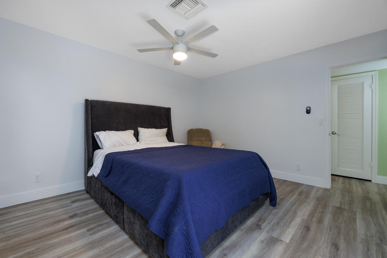 SHORE PLACE CONDO - Residential