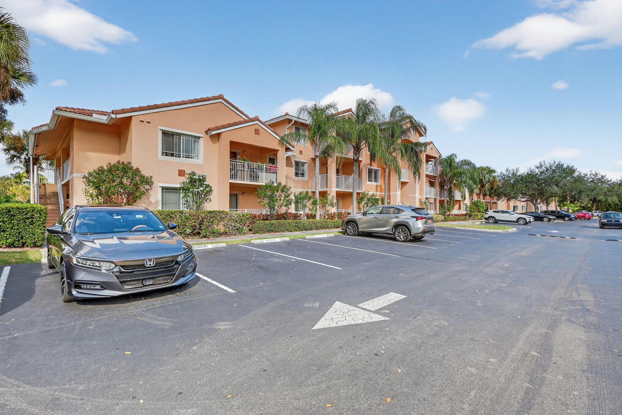 THE CLUB AT ST LUCIE WEST, A CONDOMINIUM - Residential