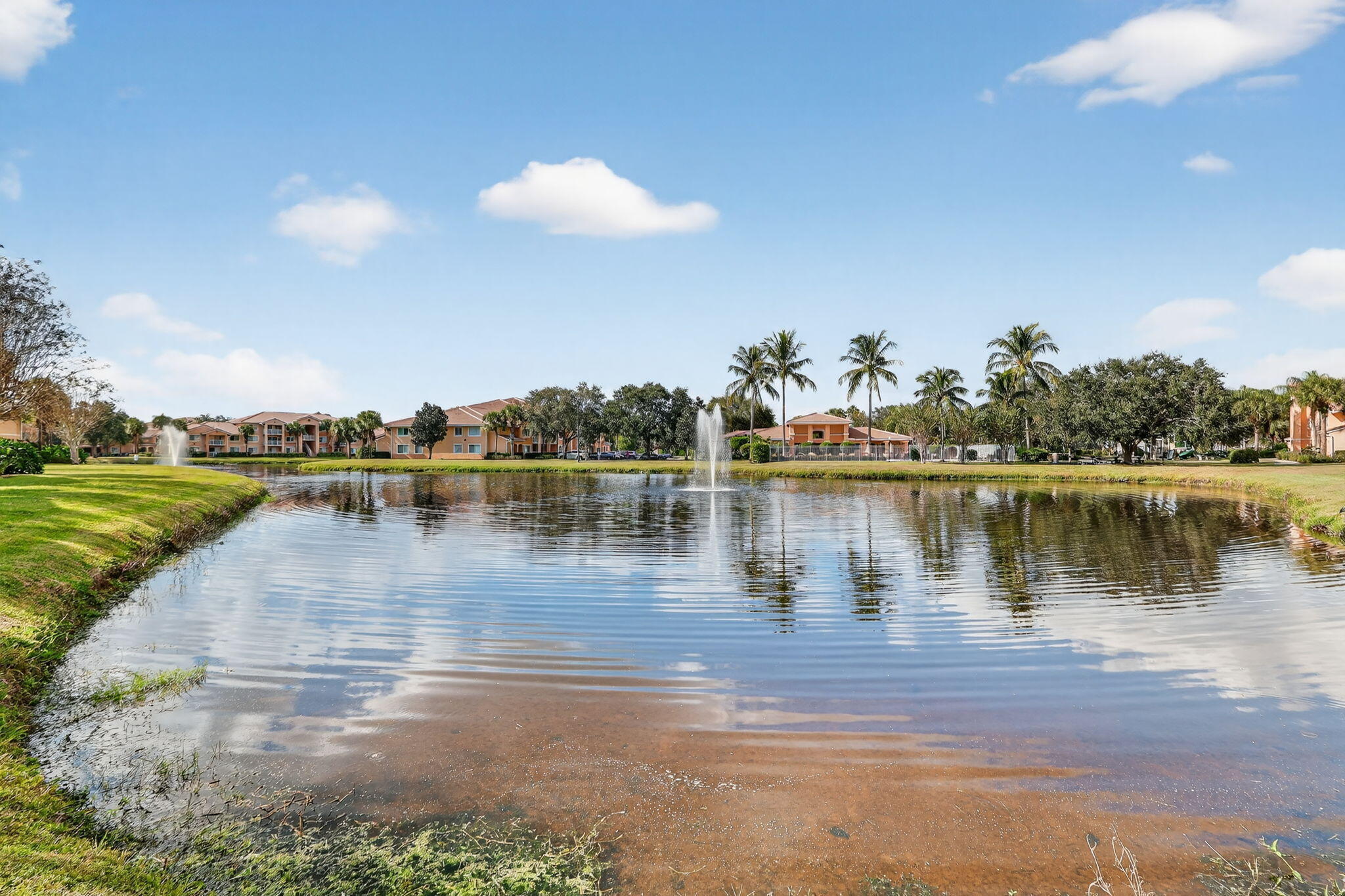 THE CLUB AT ST LUCIE WEST, A CONDOMINIUM - Residential