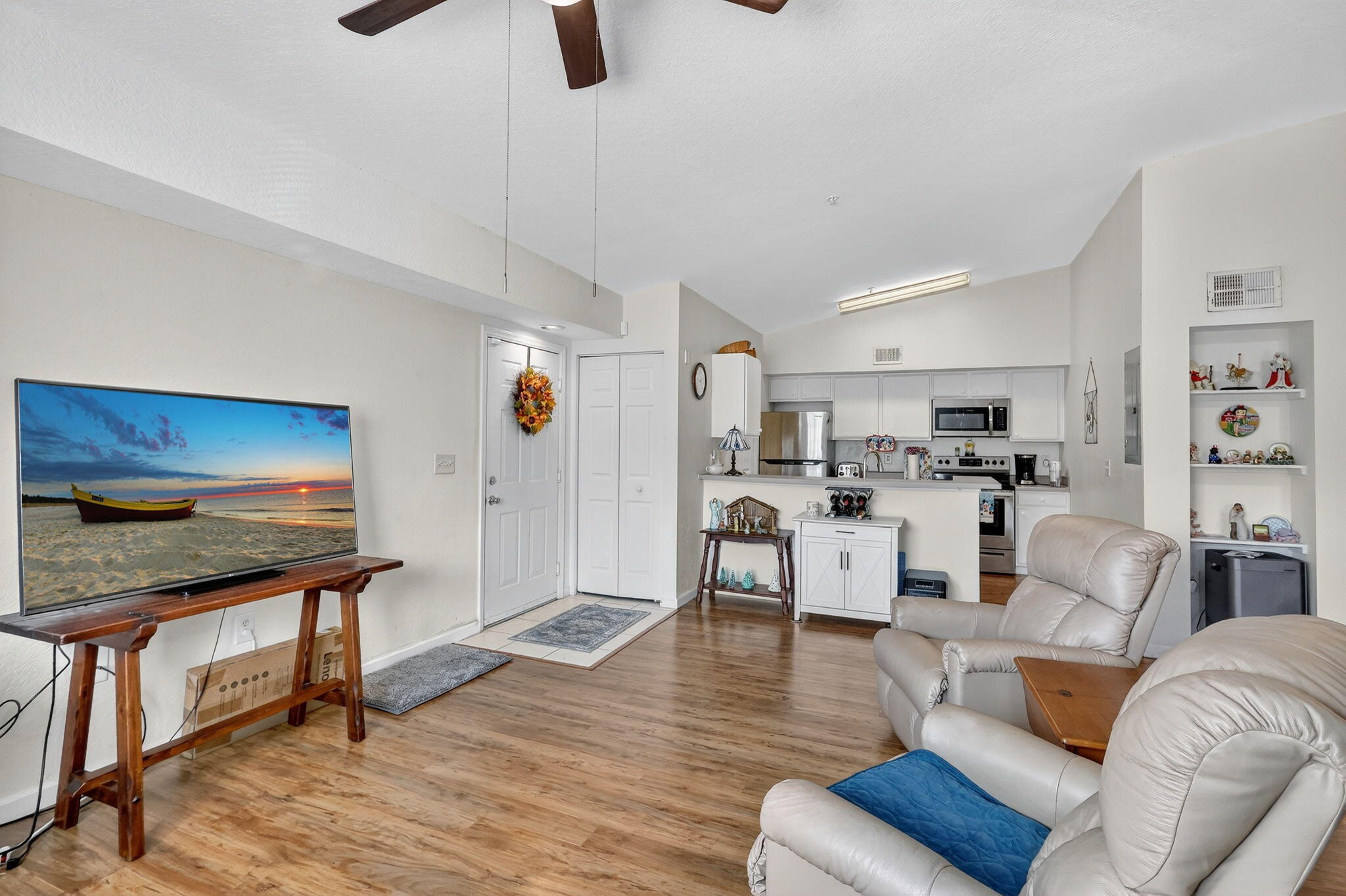 THE CLUB AT ST LUCIE WEST, A CONDOMINIUM - Residential