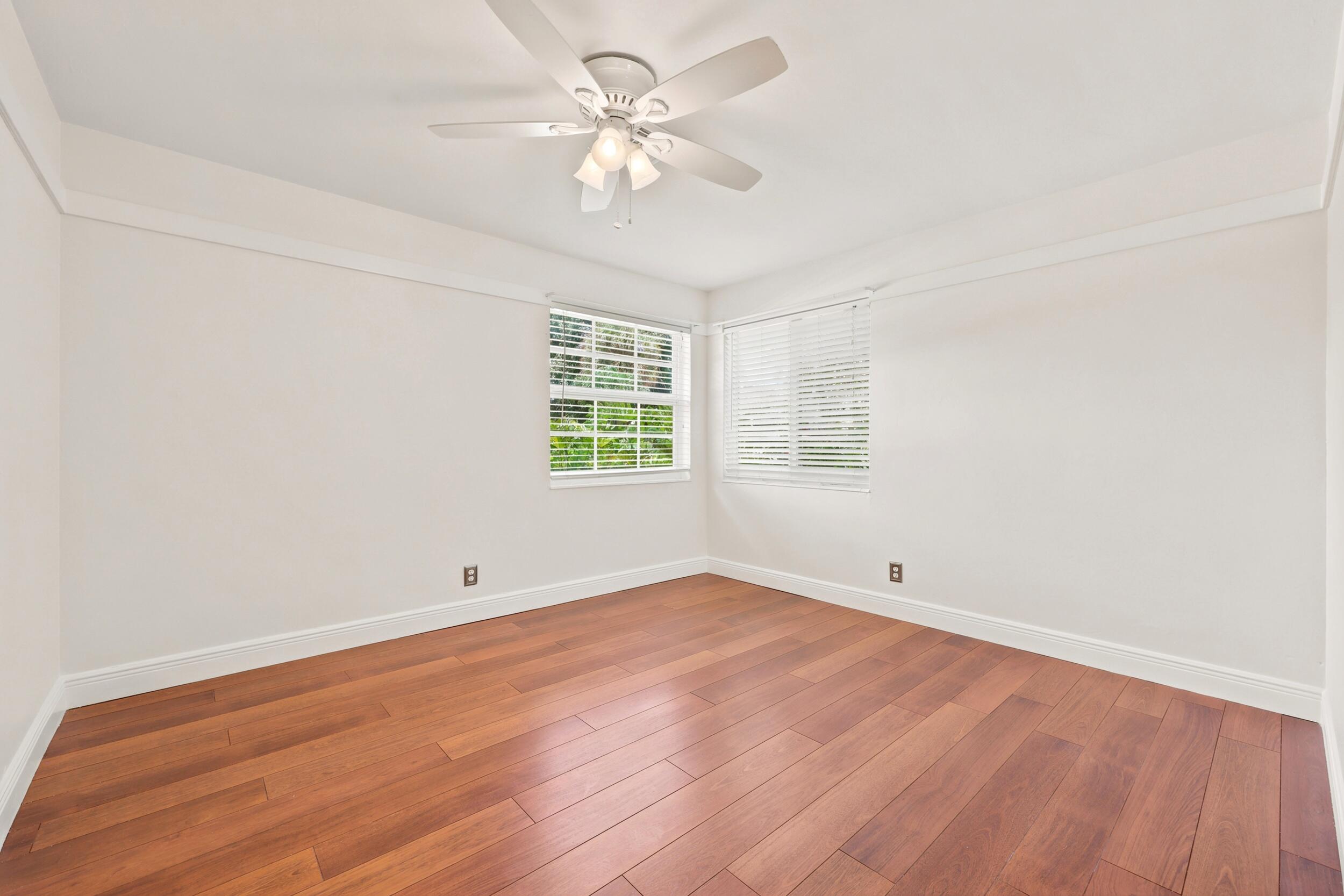 BOCA RATON SQUARE UNIT 4 - Residential Lease