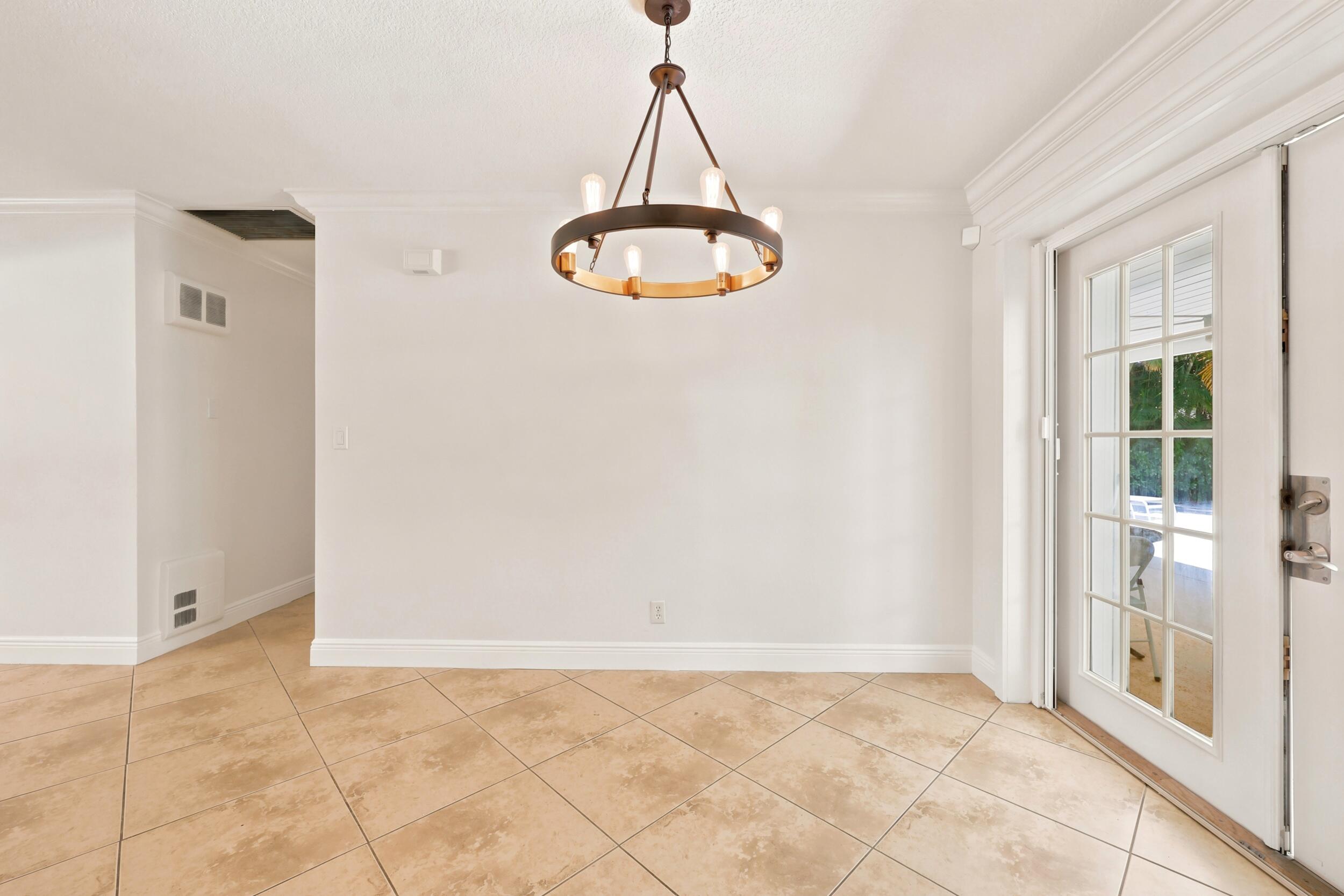 BOCA RATON SQUARE UNIT 4 - Residential Lease