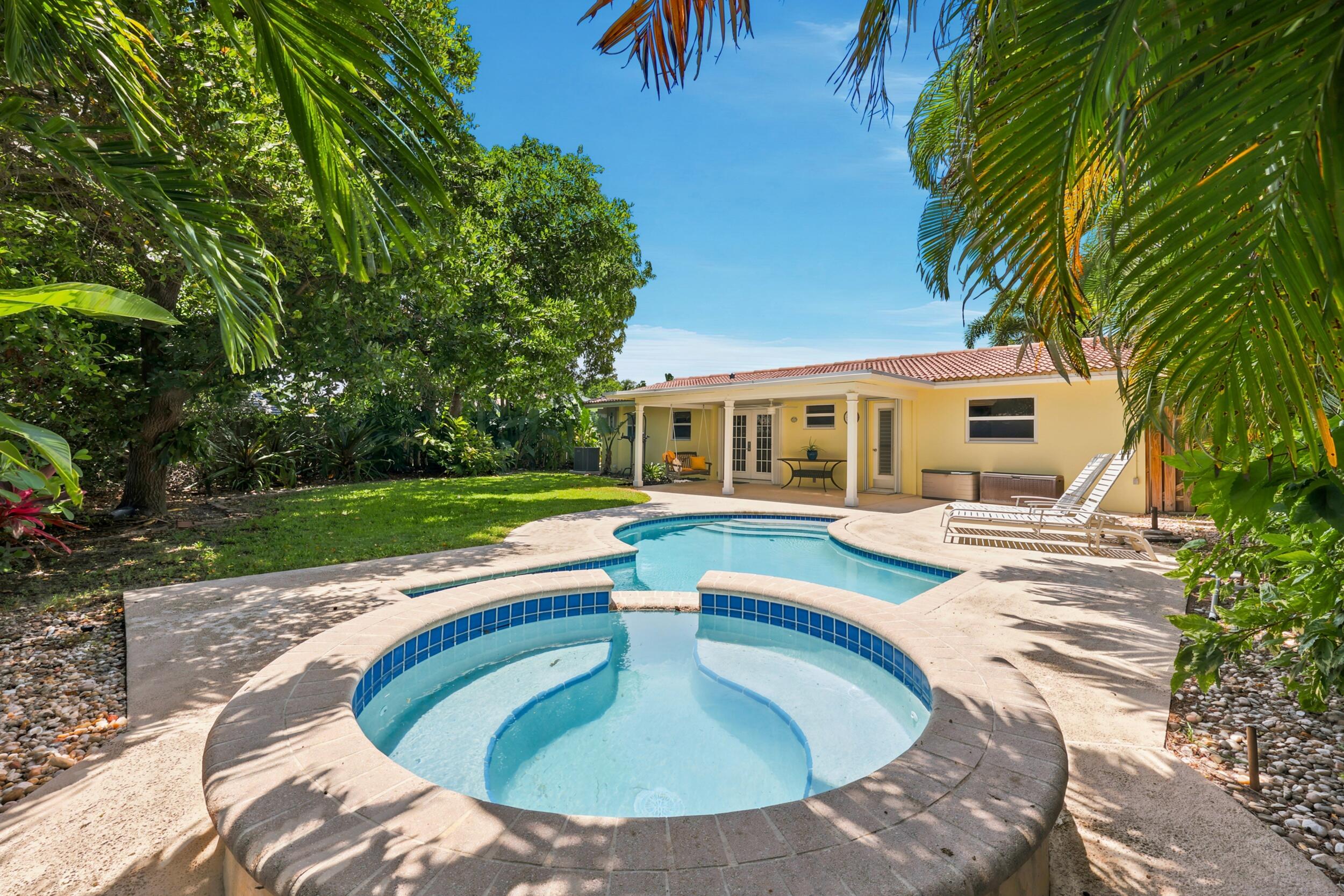 BOCA RATON SQUARE UNIT 4 - Residential Lease