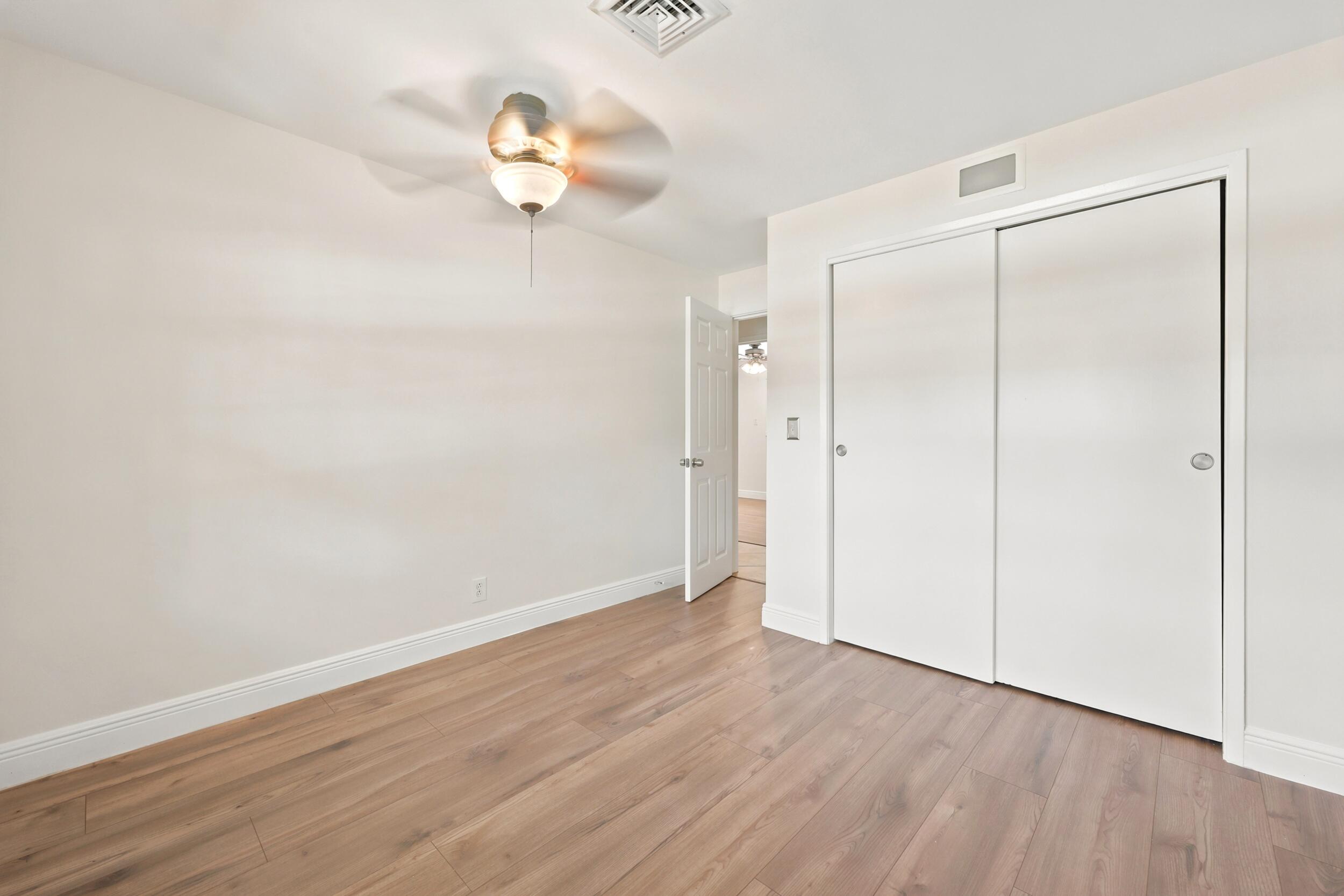 BOCA RATON SQUARE UNIT 4 - Residential Lease