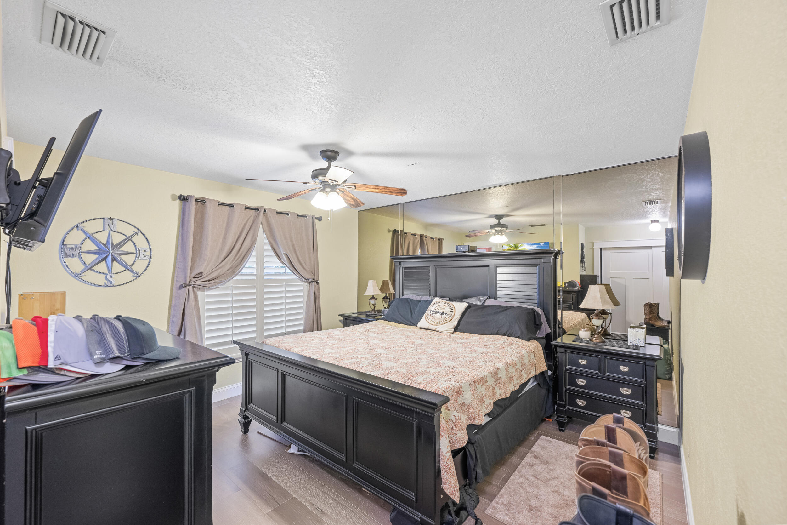 JUPITER VILLAGE PH III - Residential
