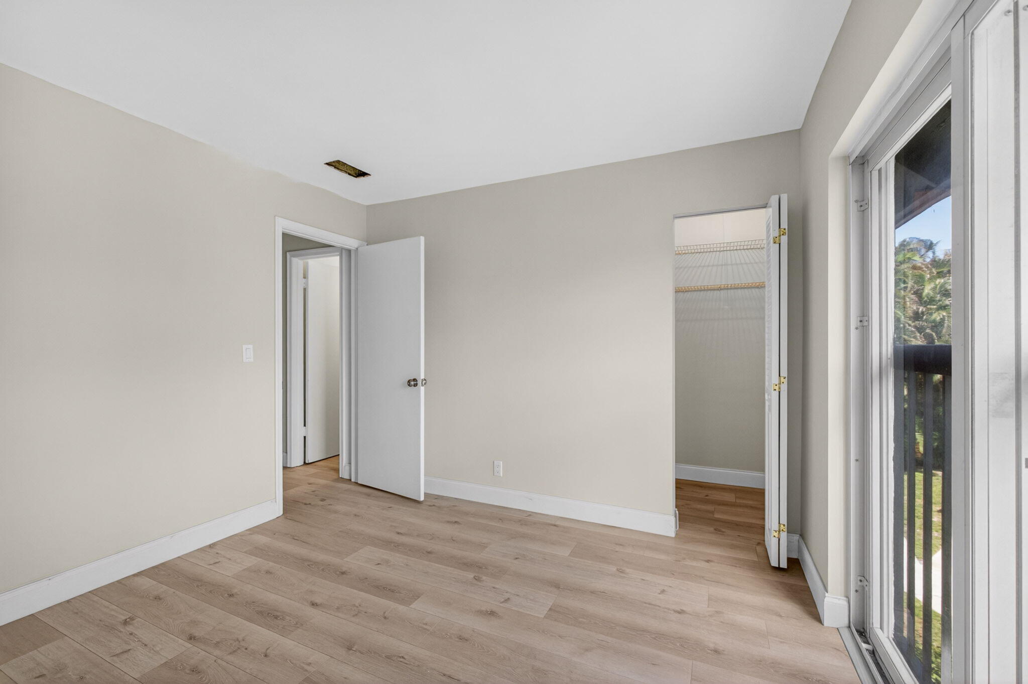 GARDENWAY CONDO - Residential Lease
