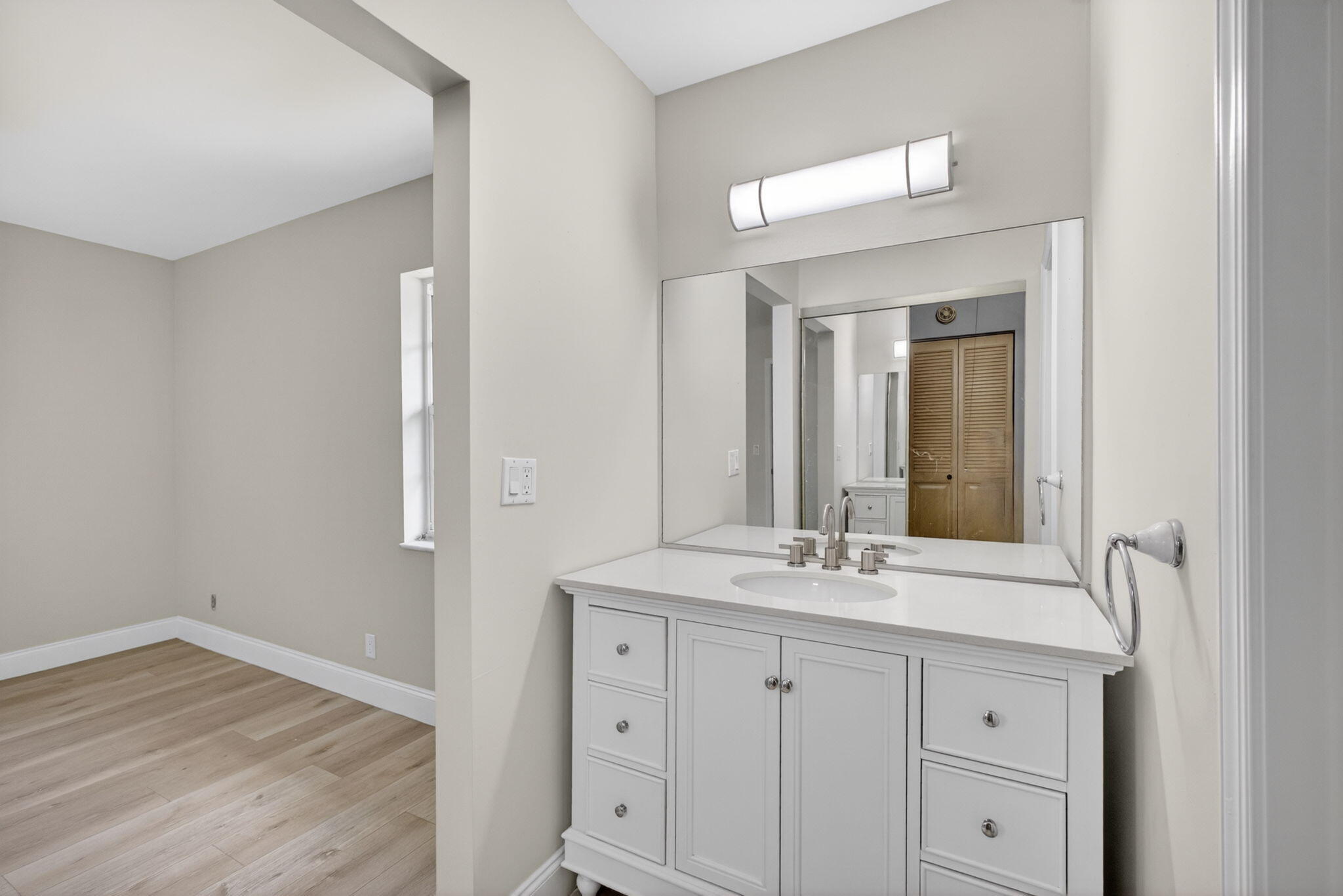 GARDENWAY CONDO - Residential Lease