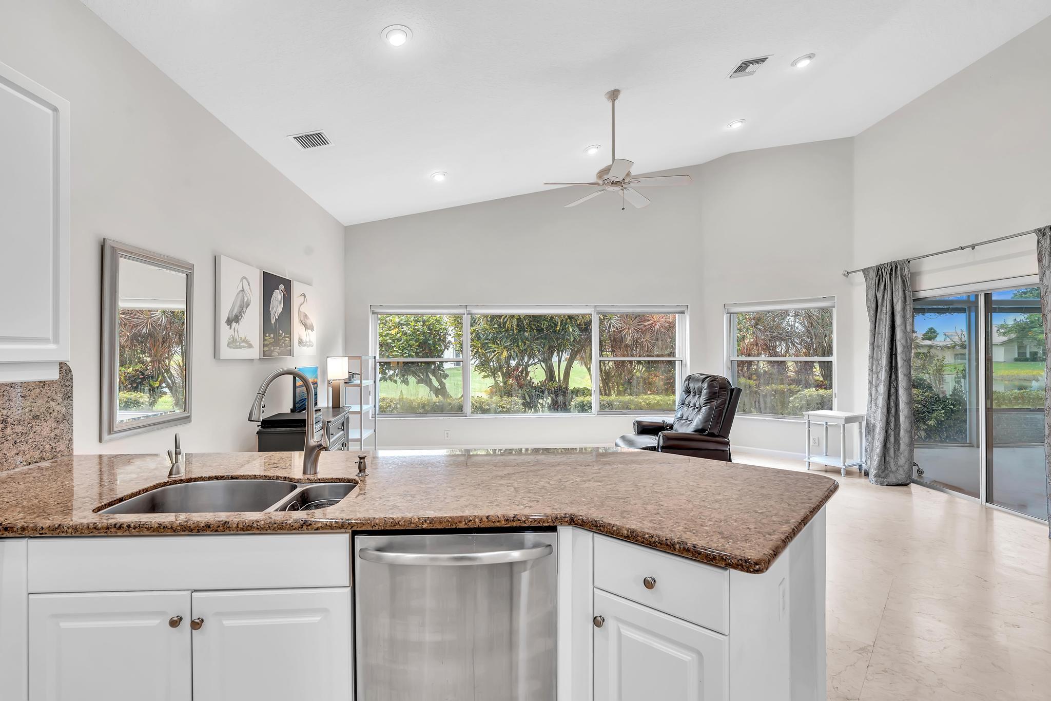 LAKERIDGE FALLS - Residential