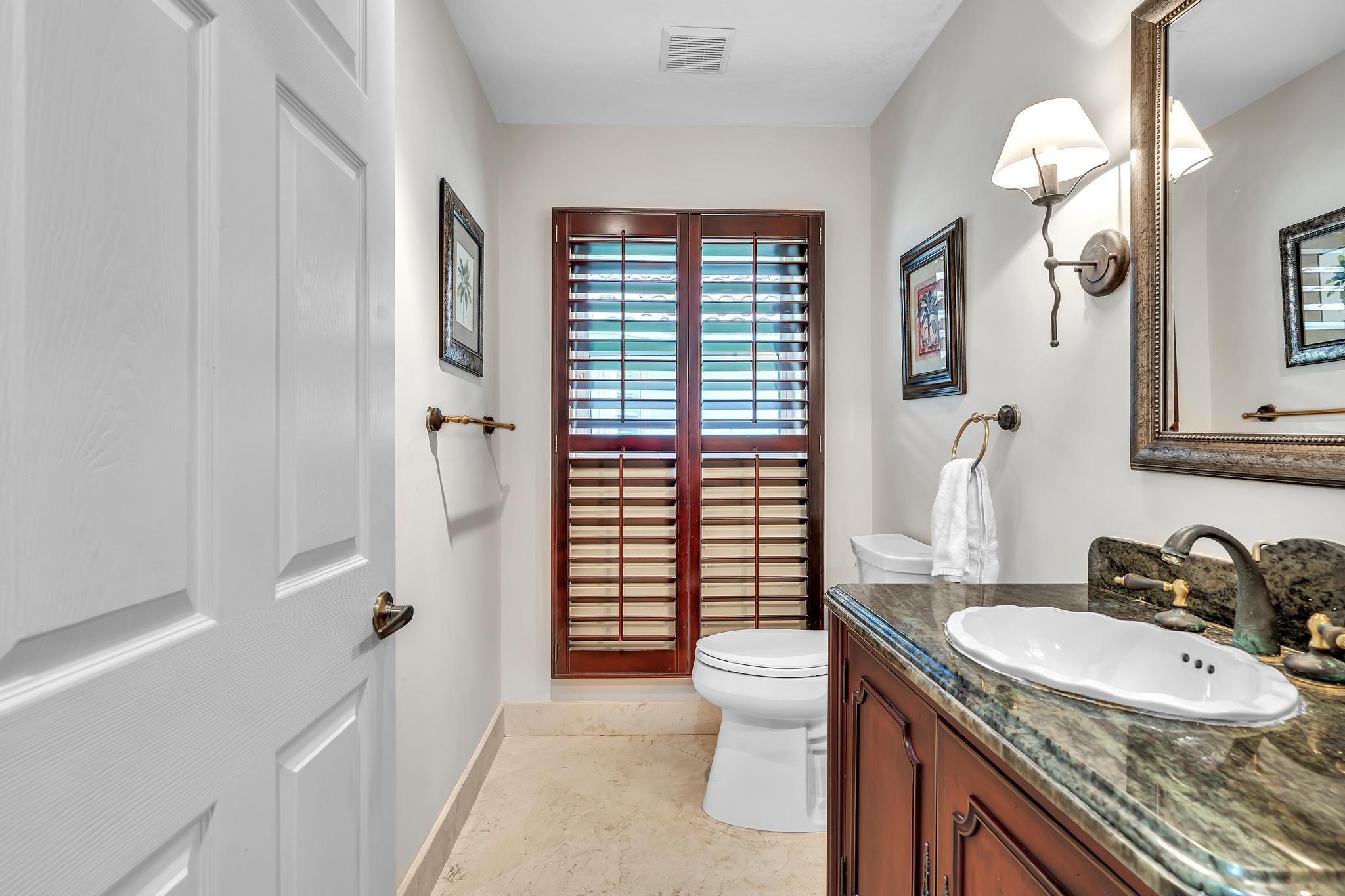 LAKERIDGE FALLS - Residential