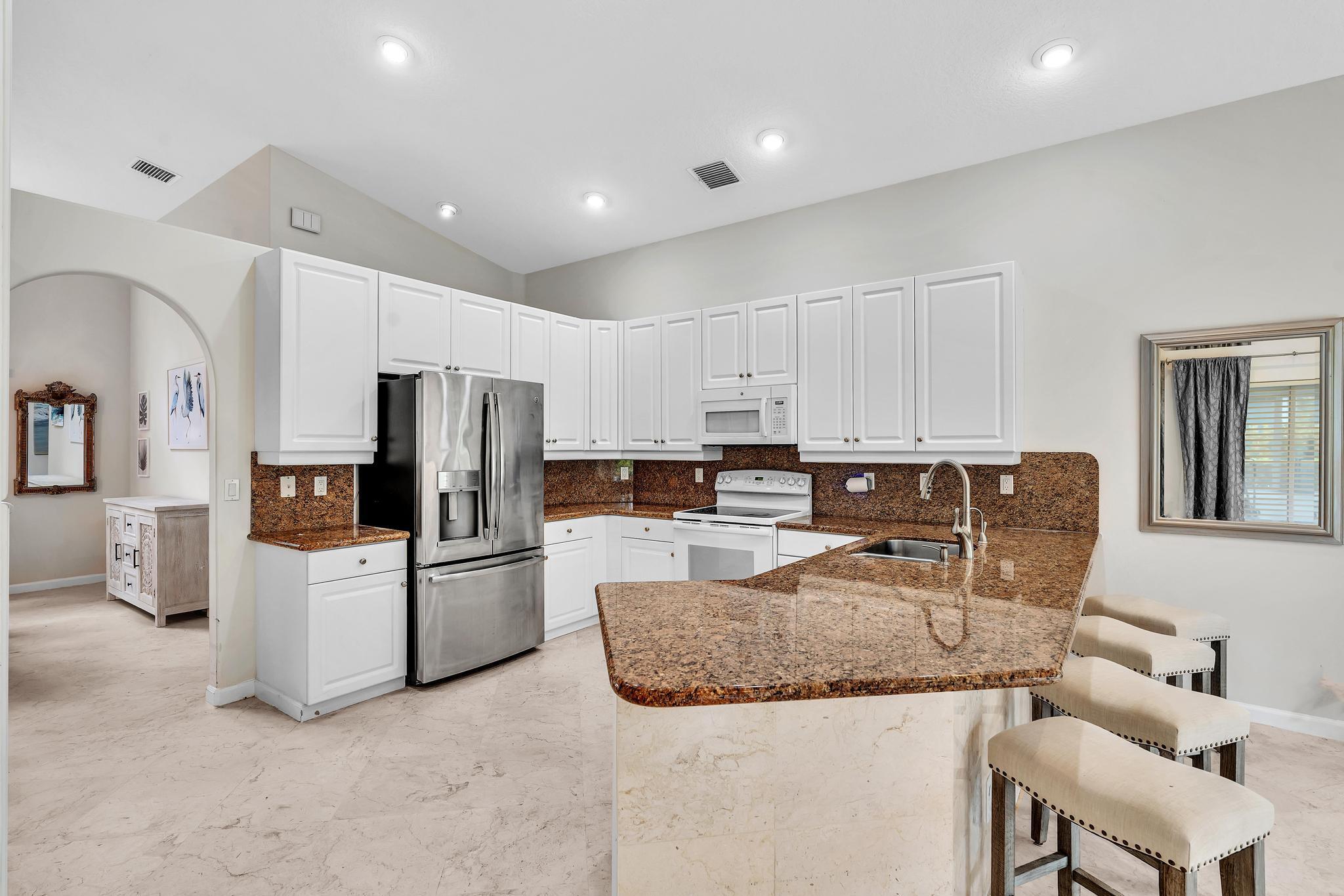 LAKERIDGE FALLS - Residential