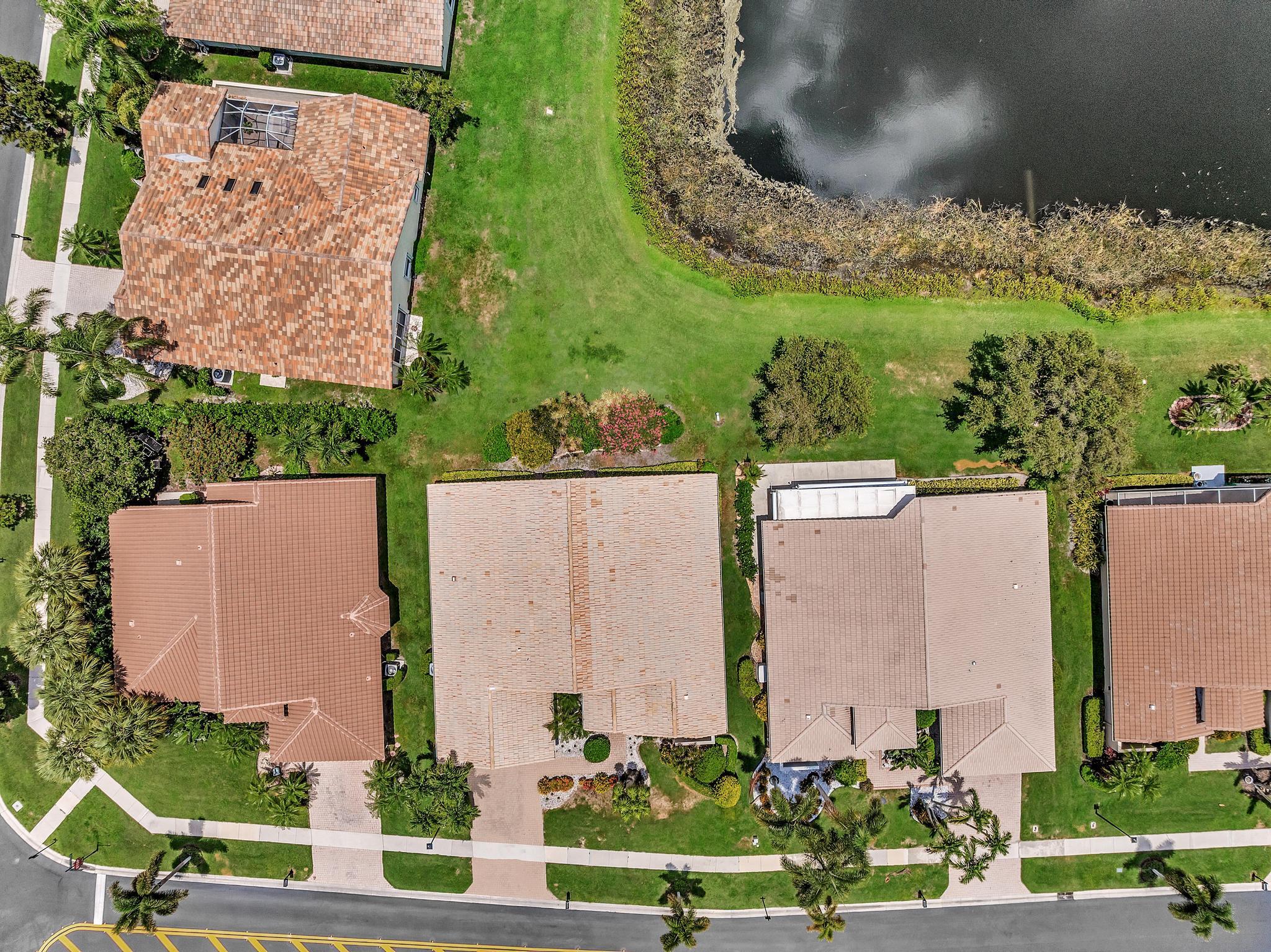 LAKERIDGE FALLS - Residential