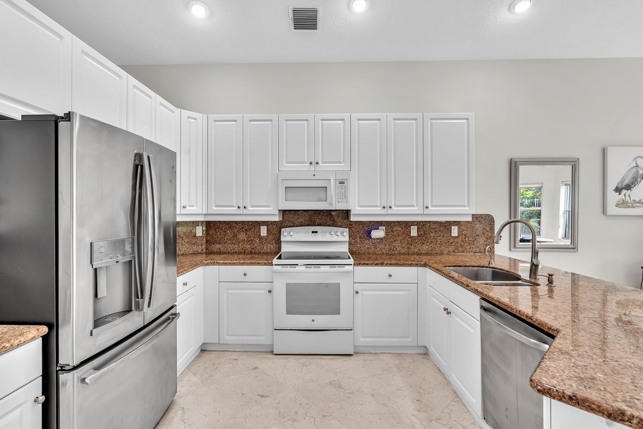 LAKERIDGE FALLS - Residential