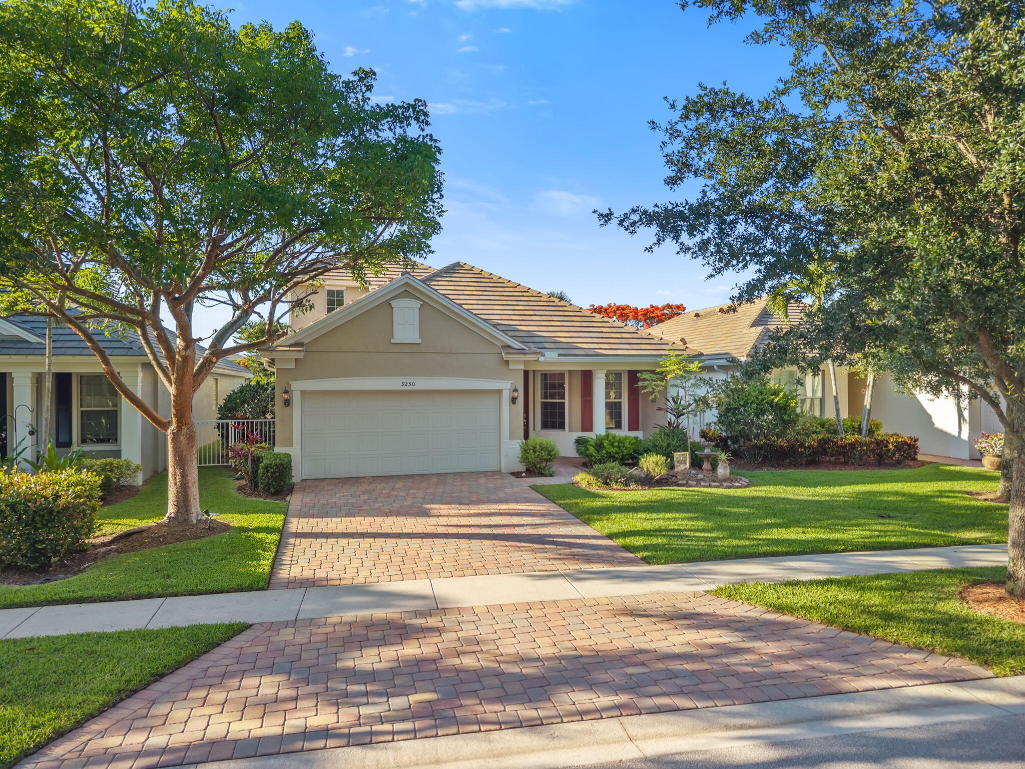 LADERA PUD - Residential