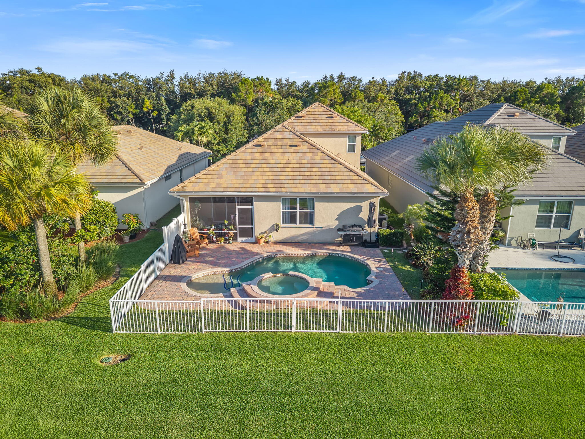 LADERA PUD - Residential