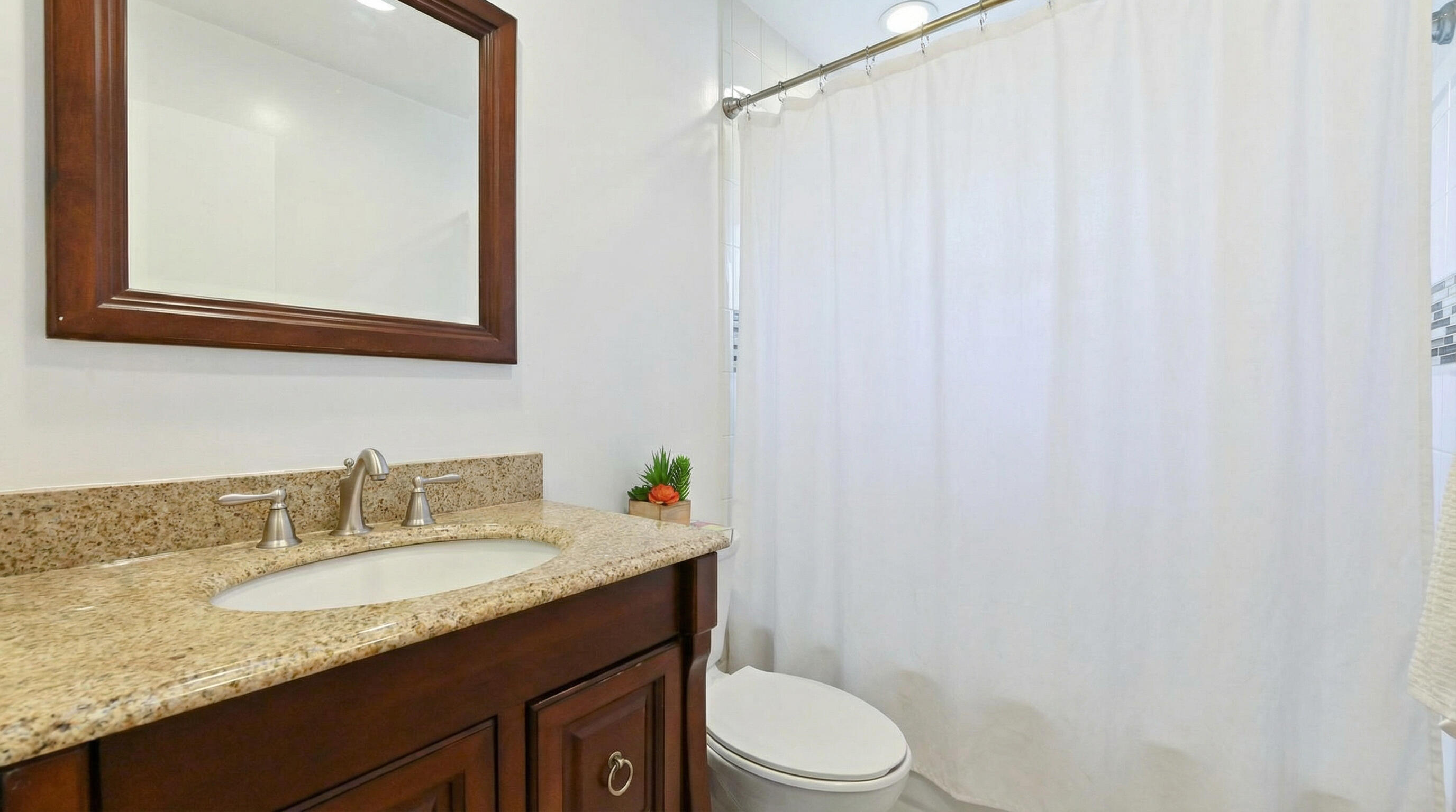 PALM SPRINGS VILLAGE 4 - Residential