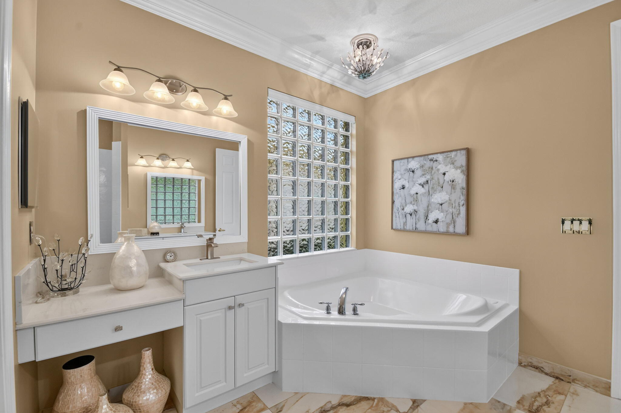 BAYWINDS RPD 12 - Residential