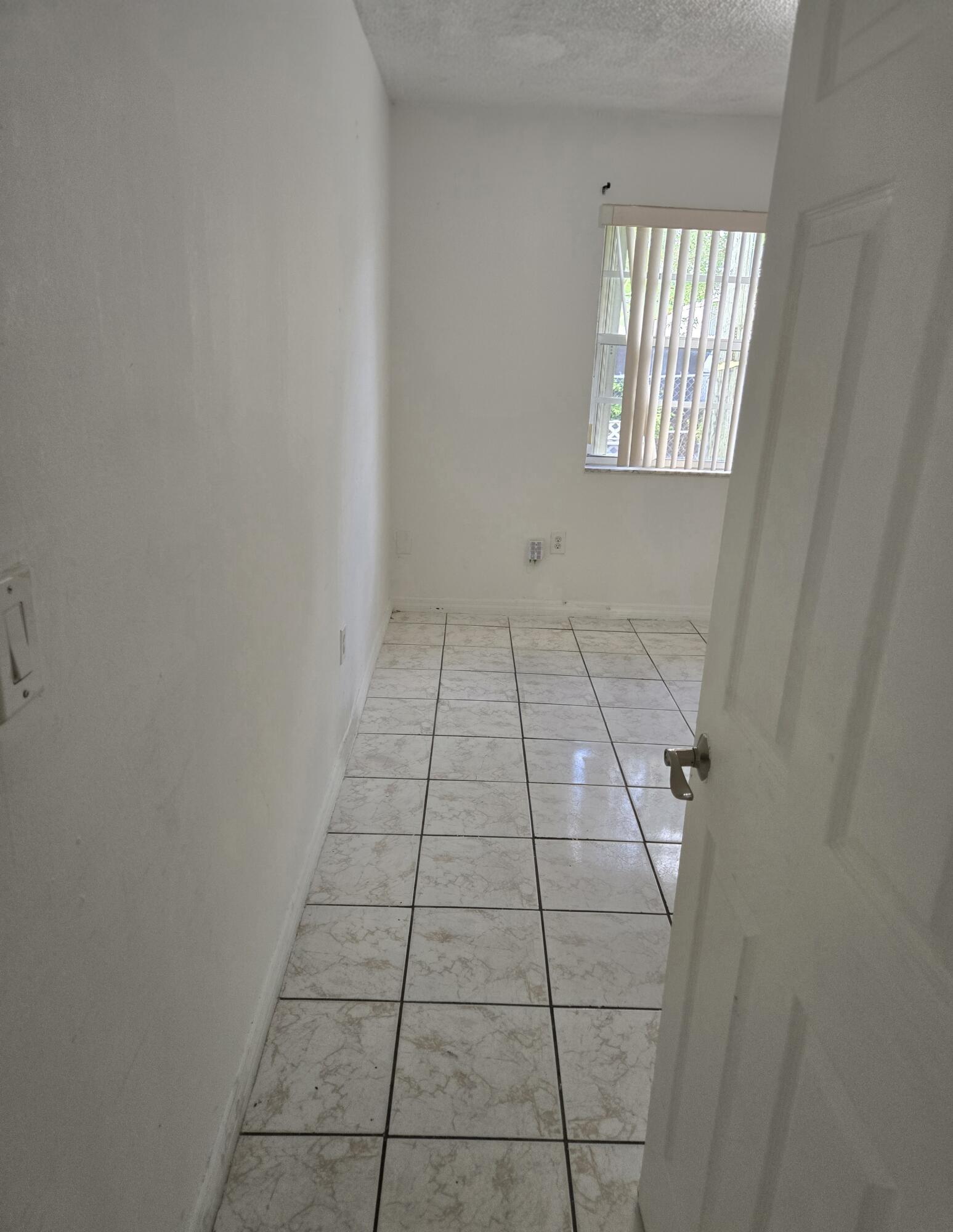 SWEETWATER GROVES .14 AC - Residential Income