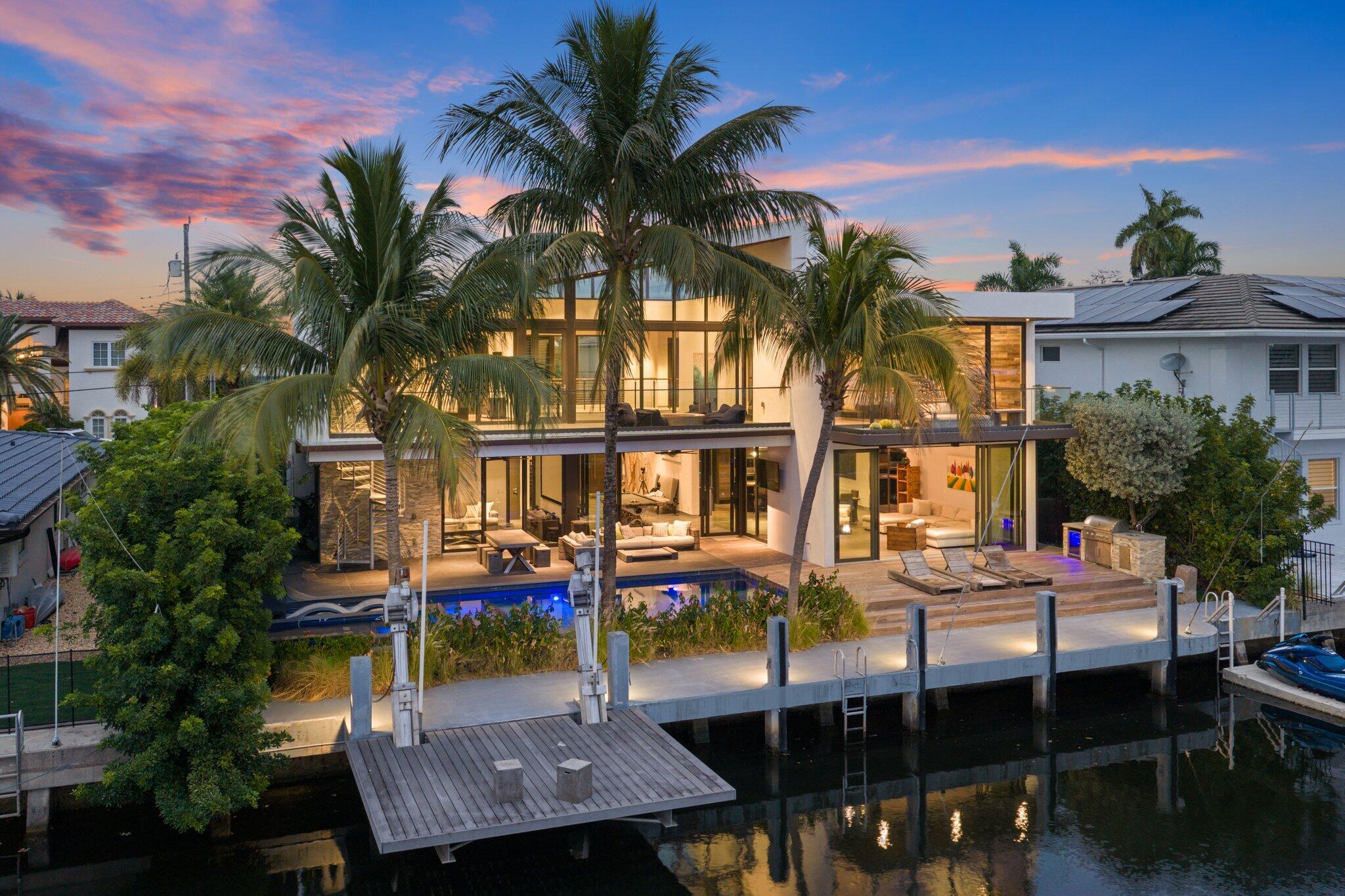 BOCA HARBOUR - Residential