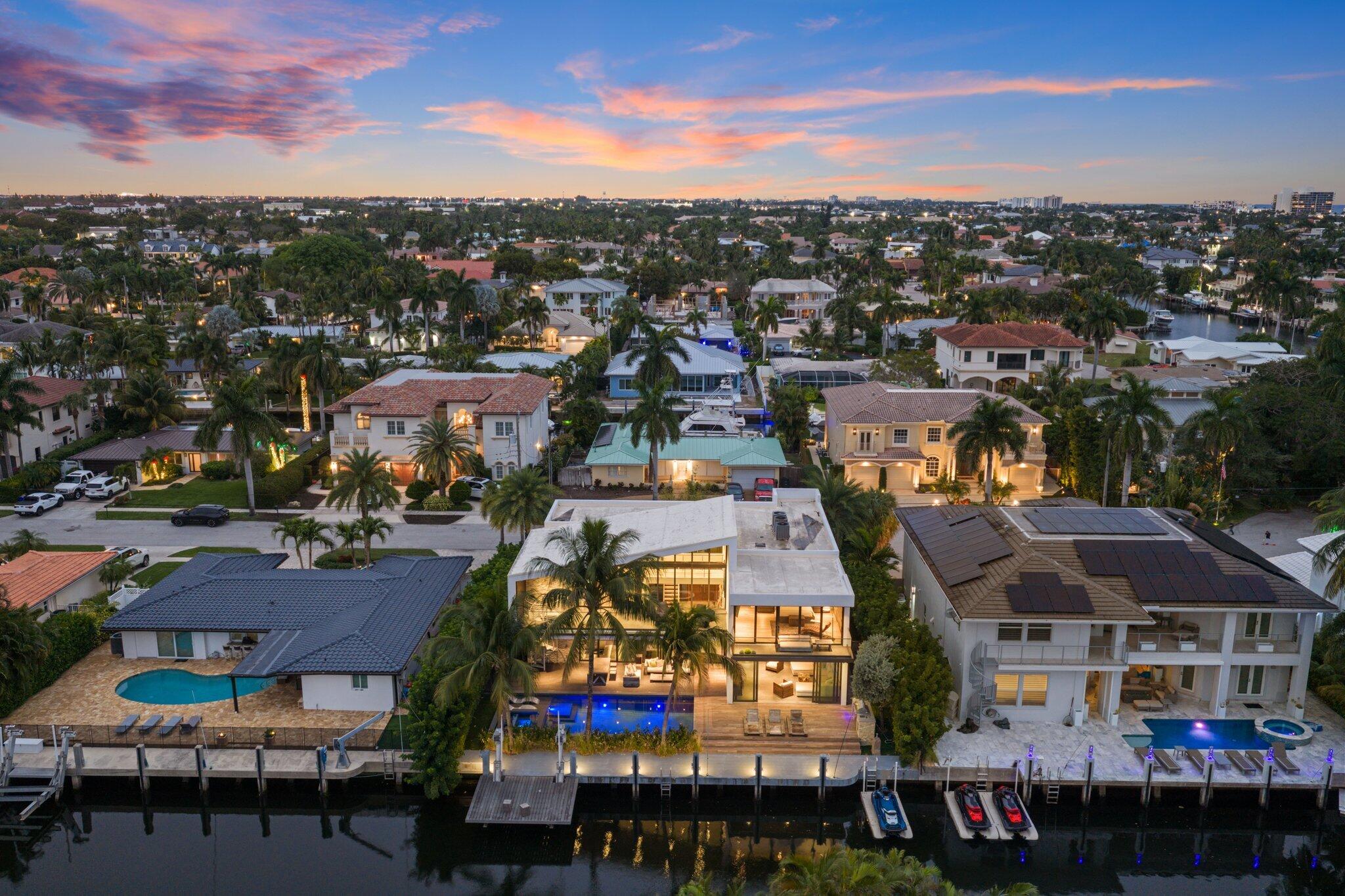 BOCA HARBOUR - Residential