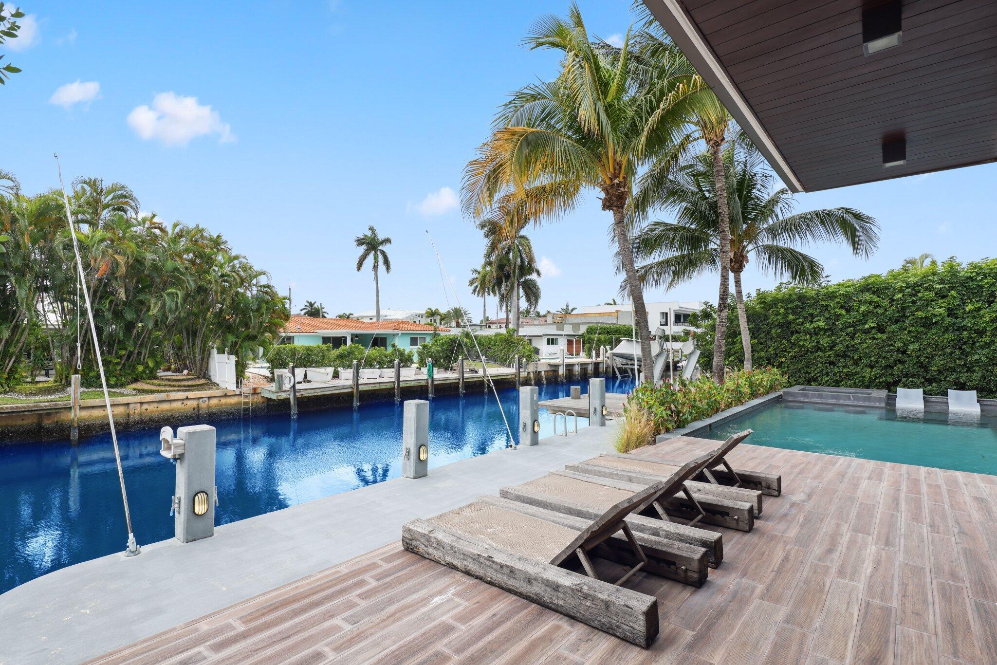 BOCA HARBOUR - Residential
