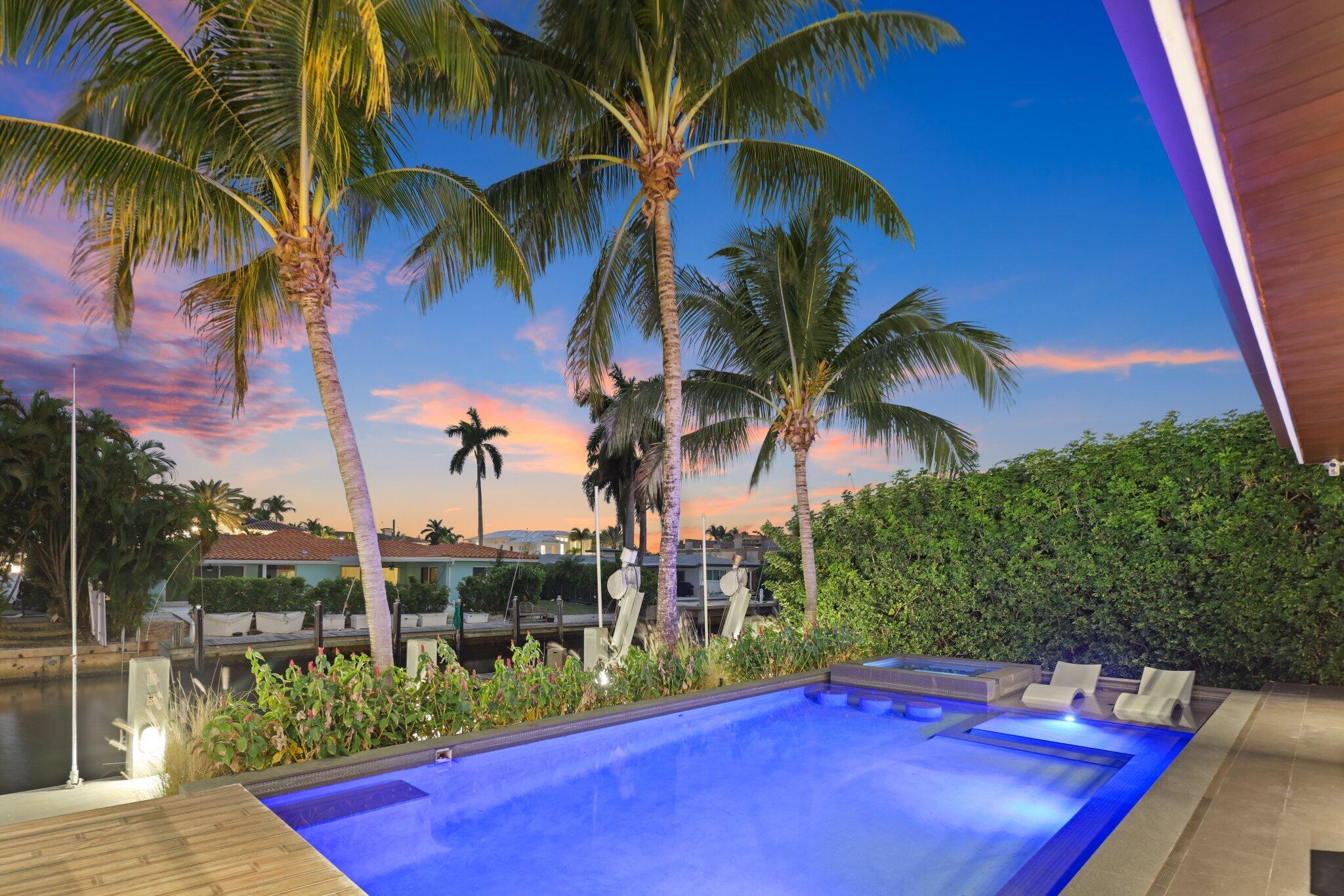 BOCA HARBOUR - Residential