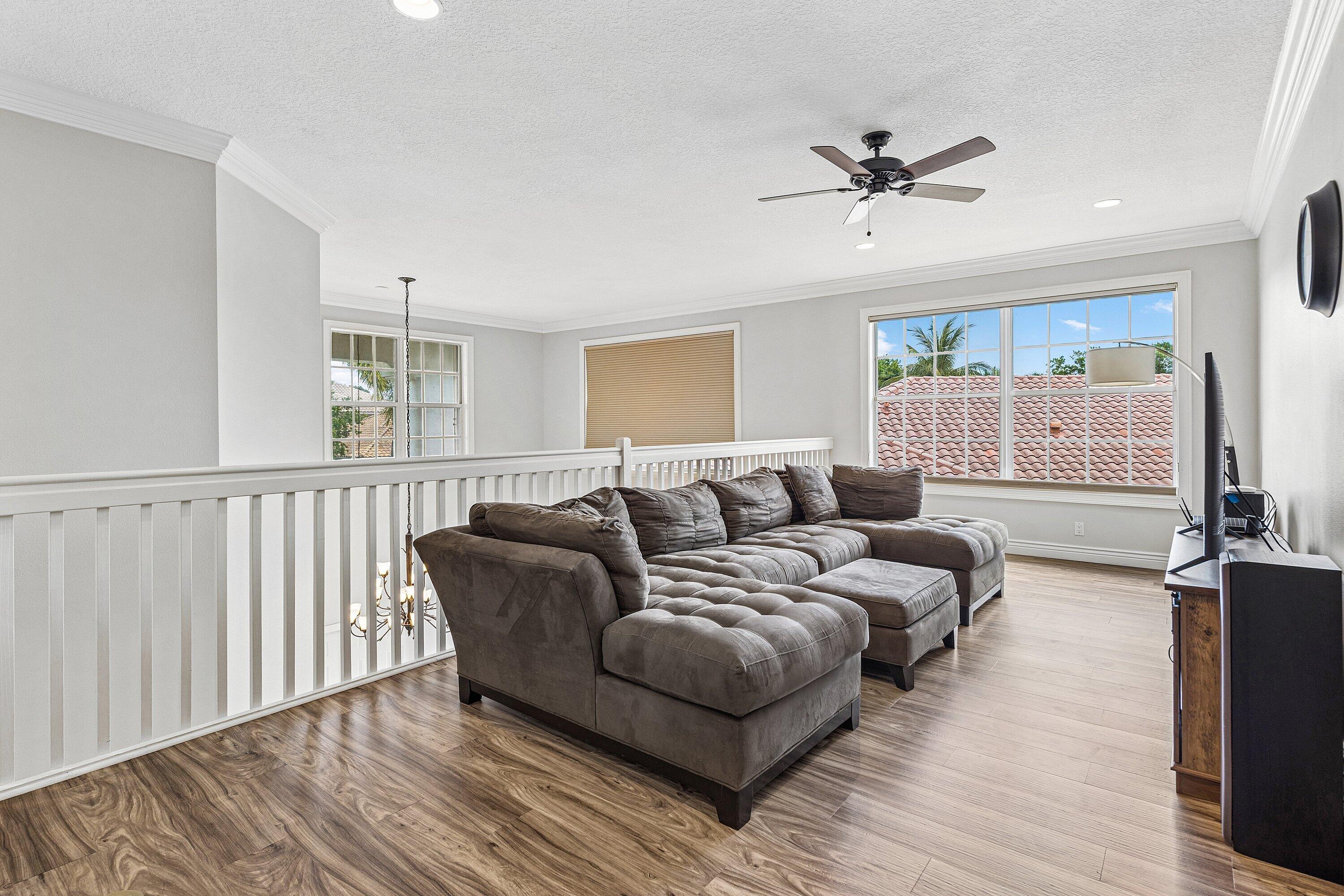 COBBLESTONE CREEK COUNTRYSIDE MEADOWS - Residential