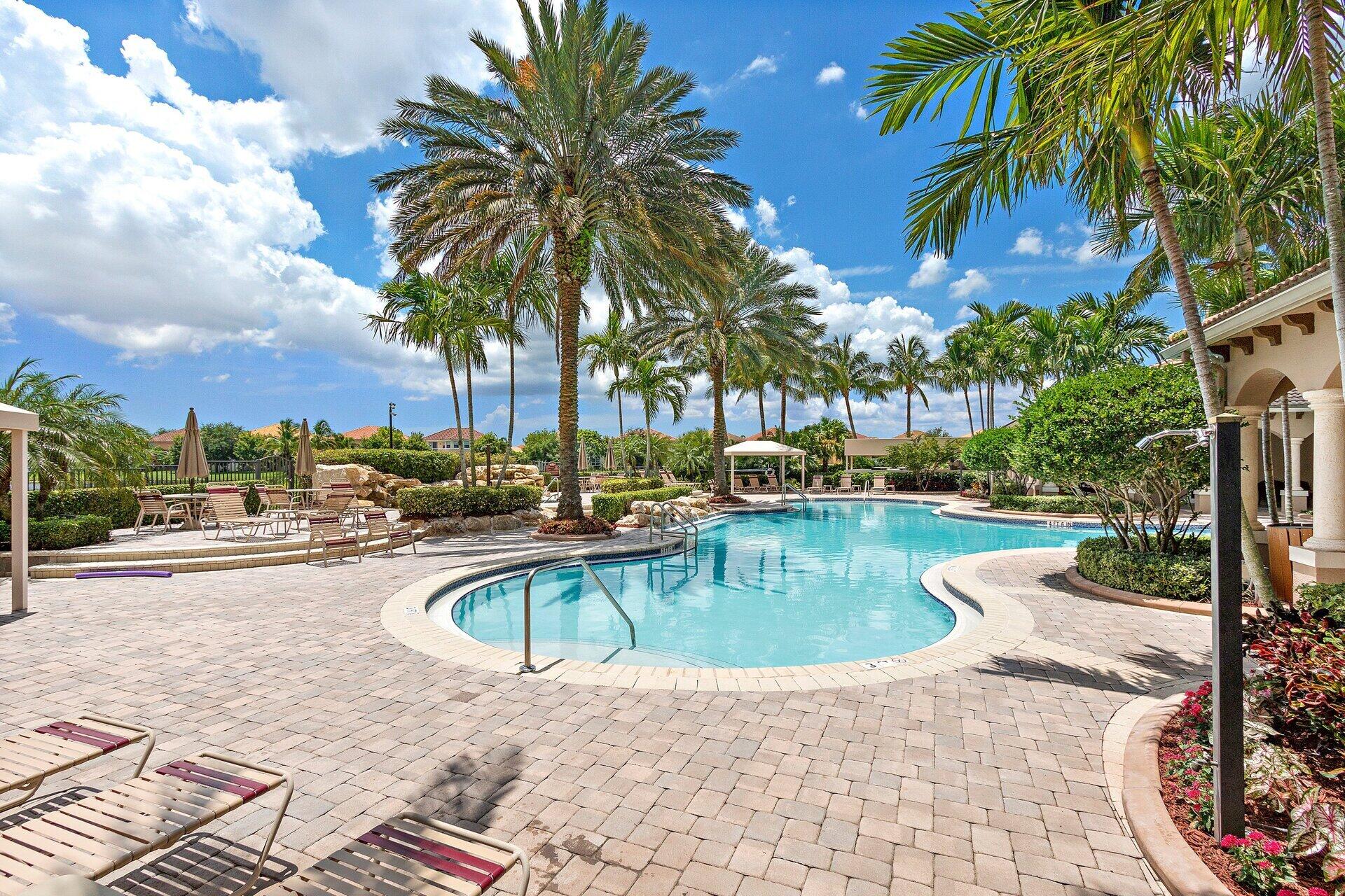 COBBLESTONE CREEK COUNTRYSIDE MEADOWS - Residential