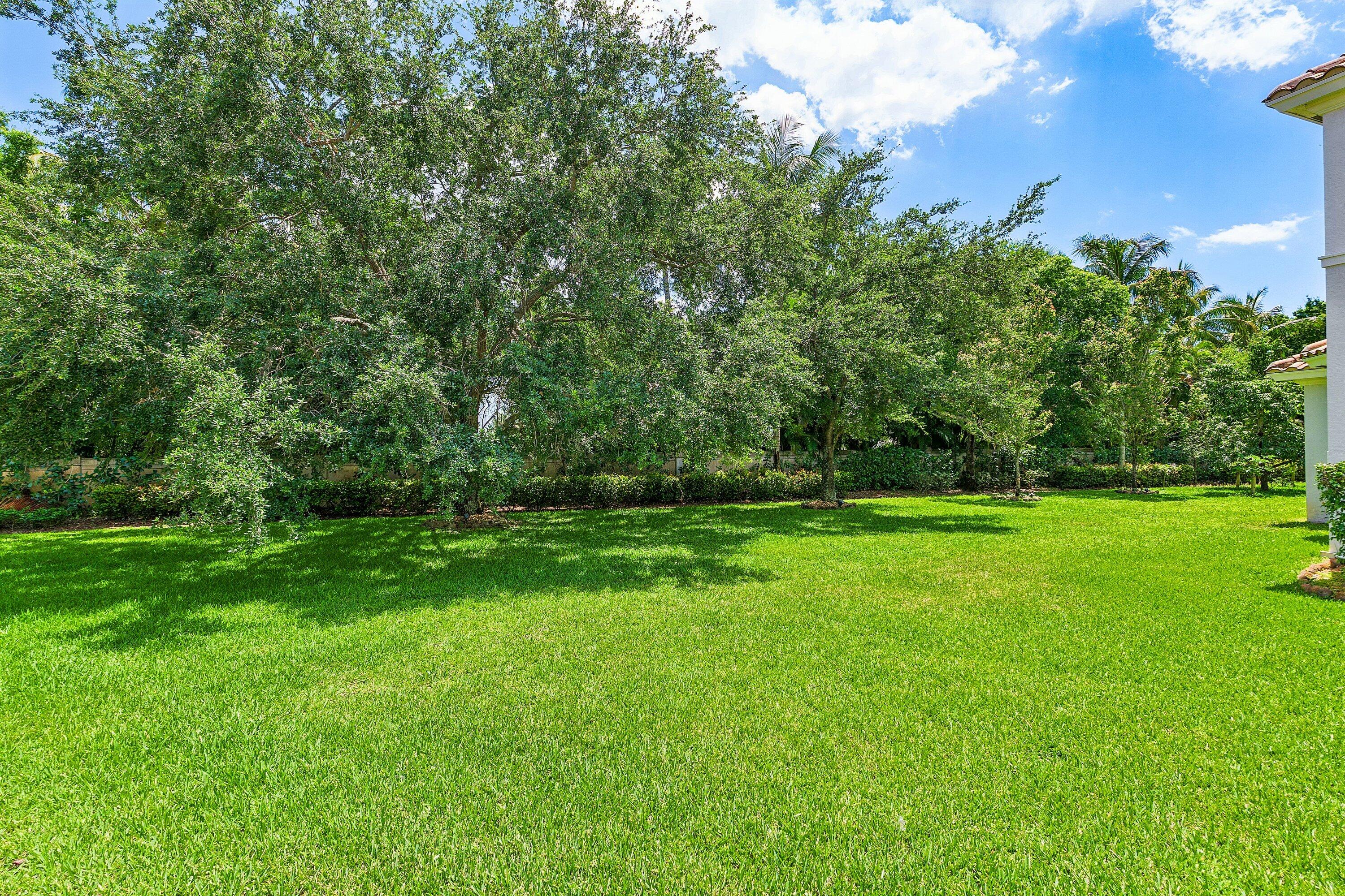 COBBLESTONE CREEK COUNTRYSIDE MEADOWS - Residential