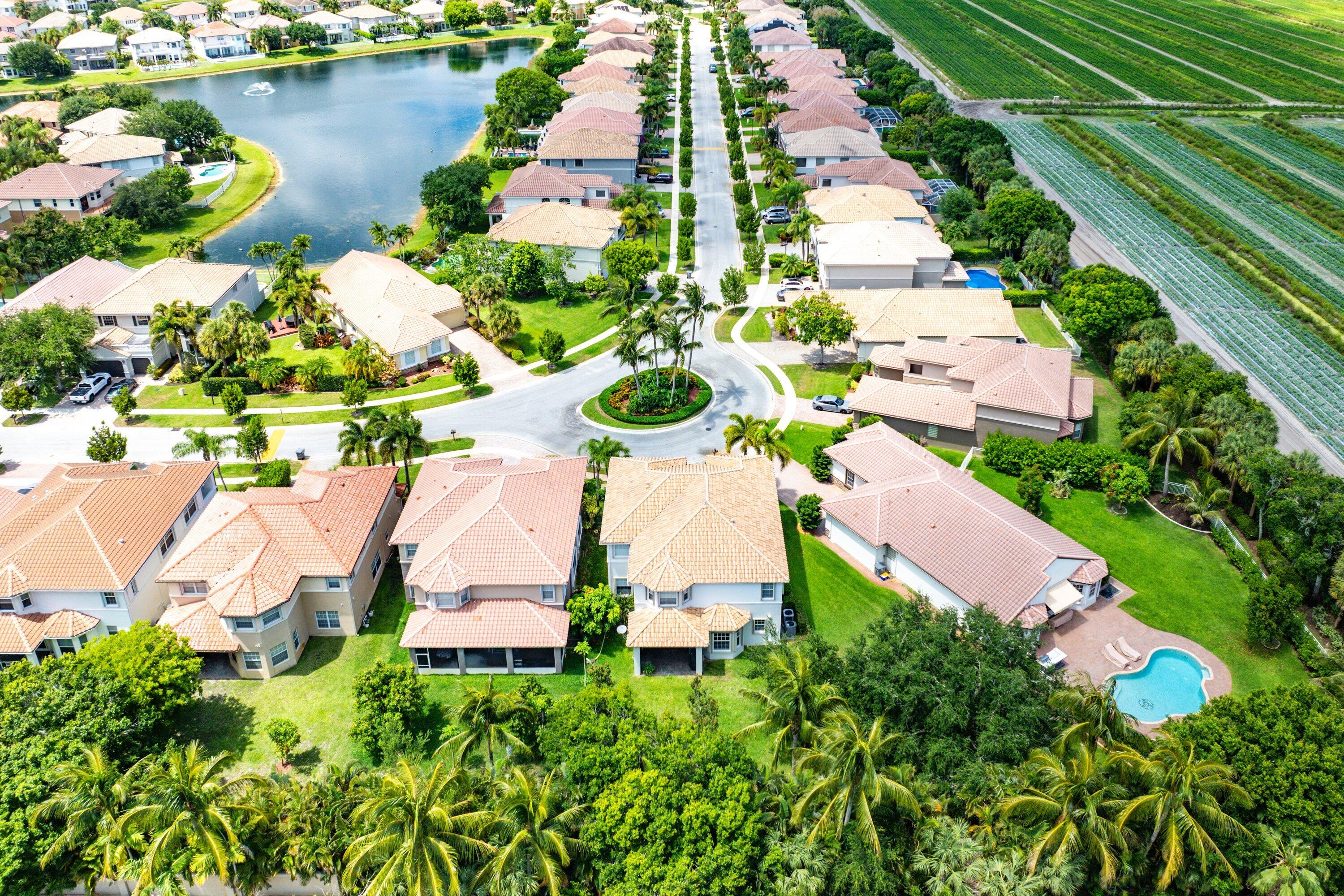 COBBLESTONE CREEK COUNTRYSIDE MEADOWS - Residential