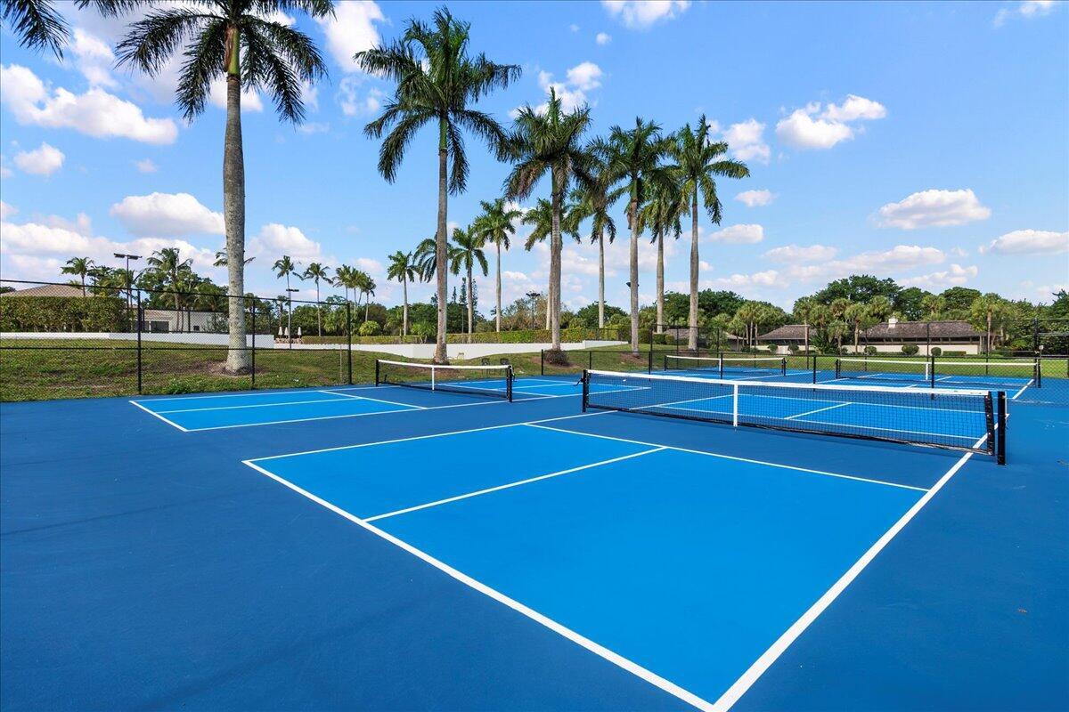 BAGATTELLE CONDO - Residential Lease