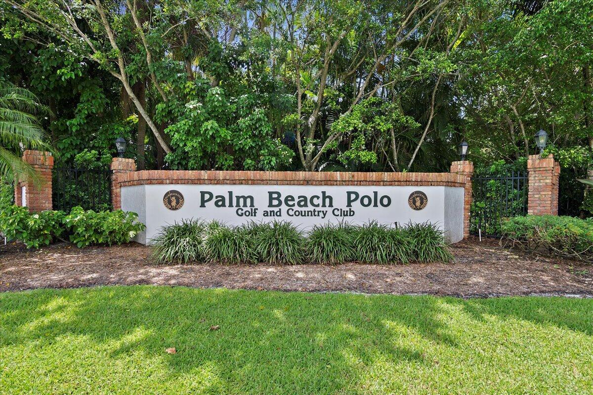 BAGATTELLE CONDO - Residential Lease
