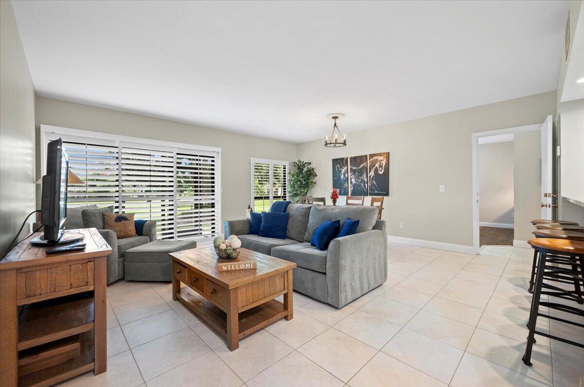 BAGATTELLE CONDO - Residential Lease