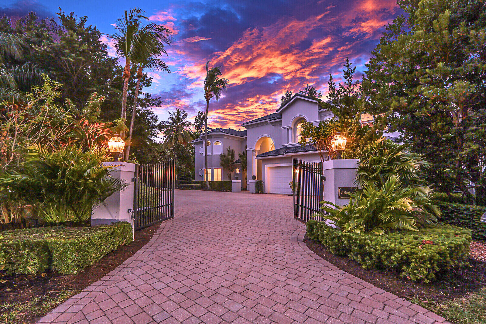 BALLENISLES POD 16A - Residential