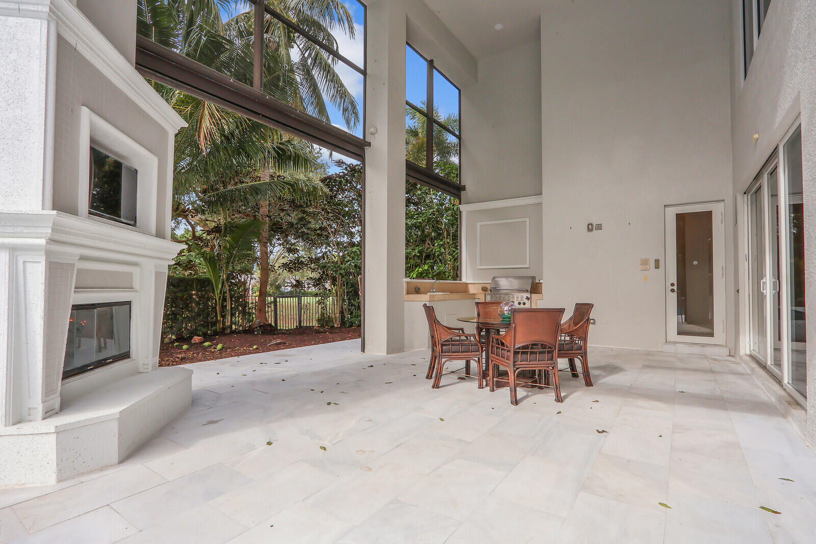BALLENISLES POD 16A - Residential