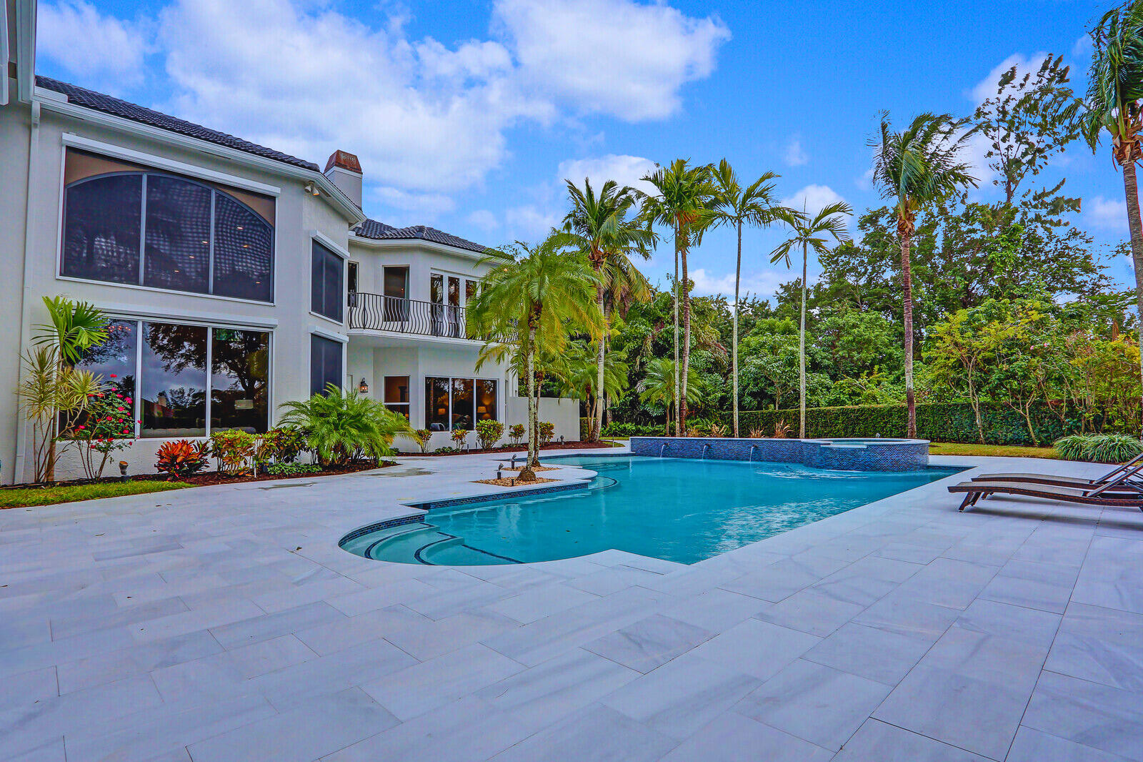 BALLENISLES POD 16A - Residential