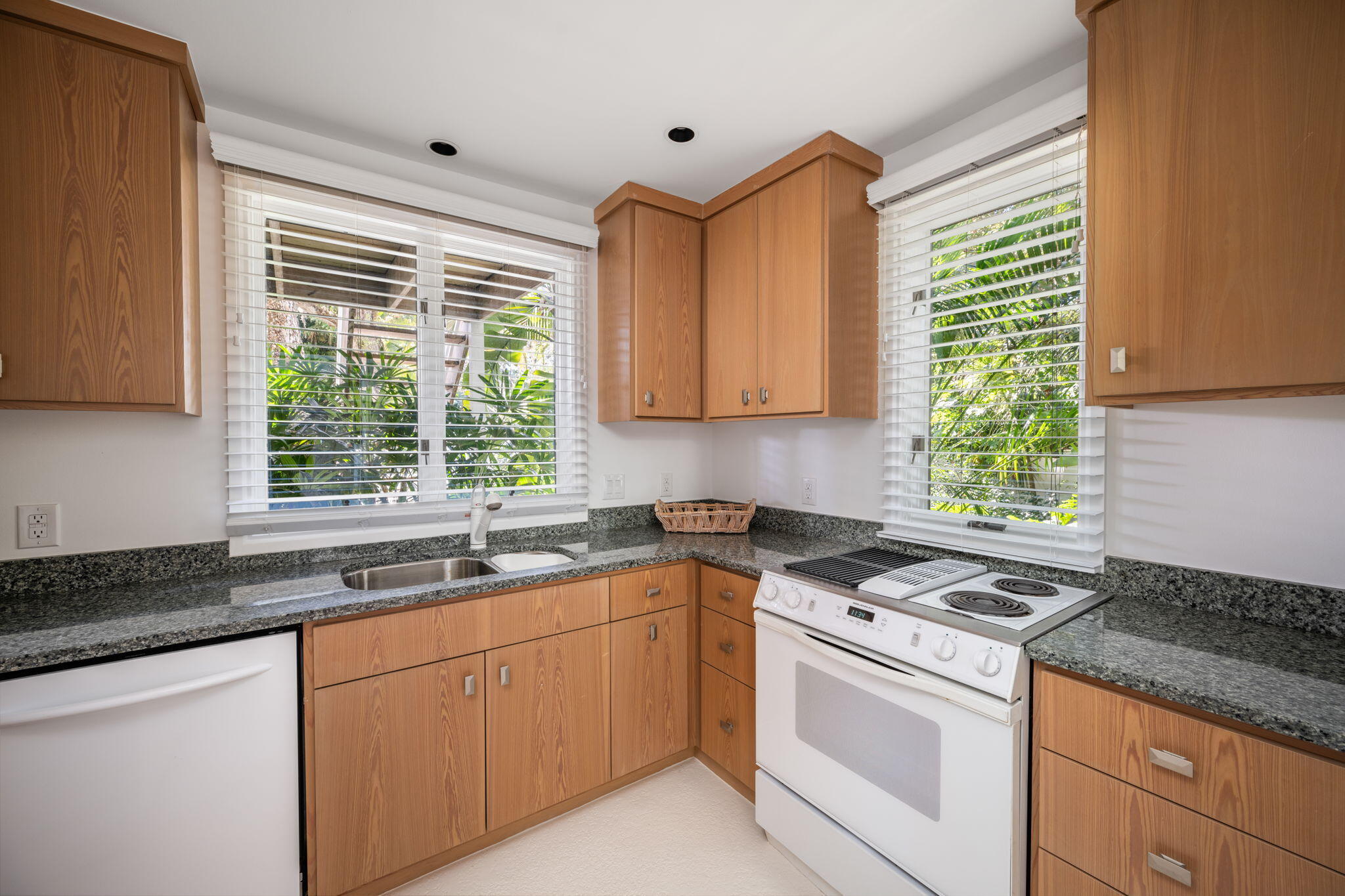 VERO BEACH SUBDIVISION NO 1 - Residential