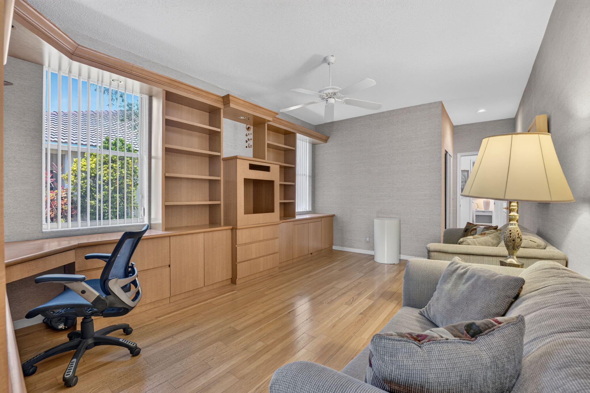 ABERDEEN /STERLING LAKES - Residential