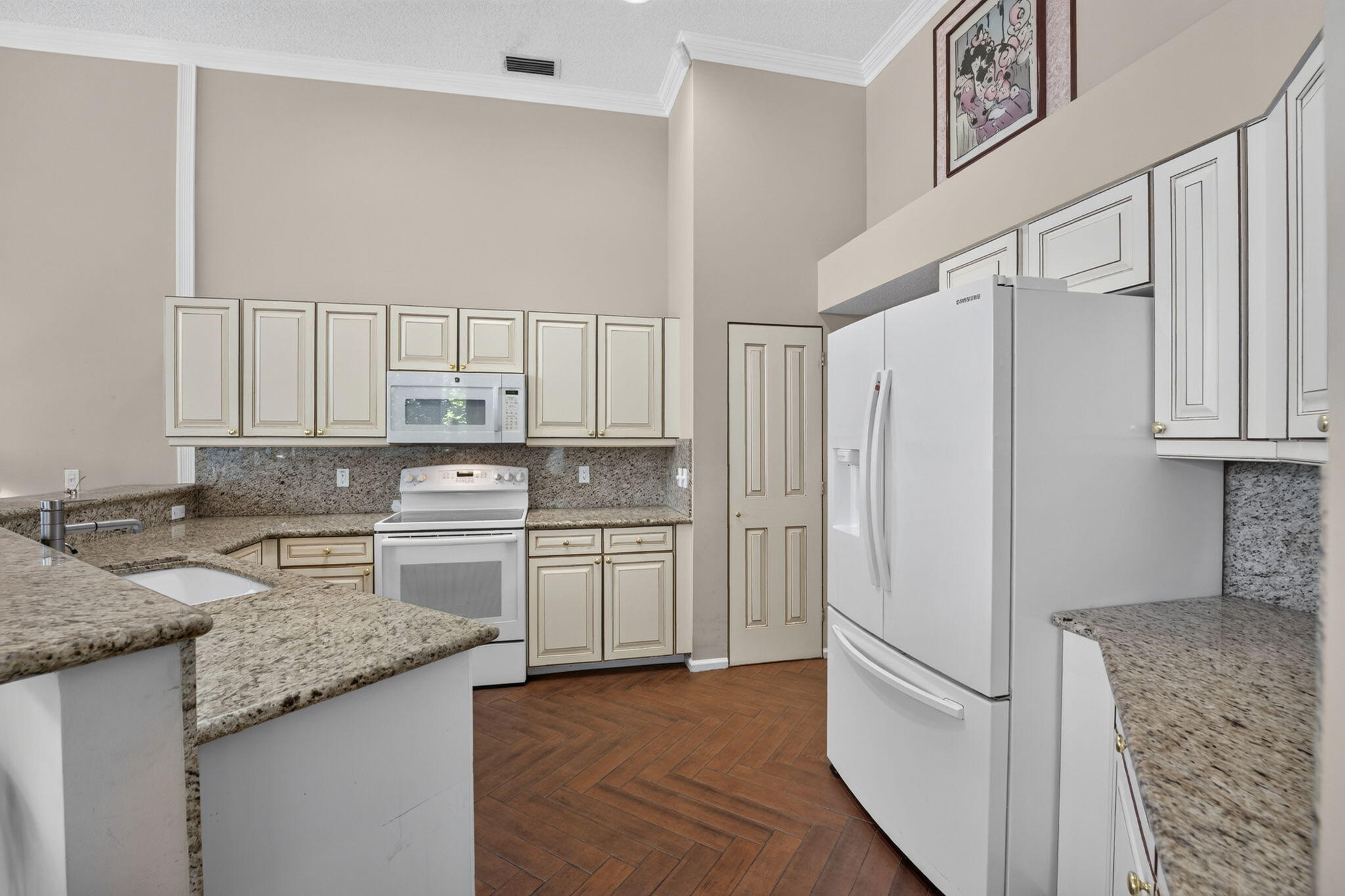 ABERDEEN /STERLING LAKES - Residential
