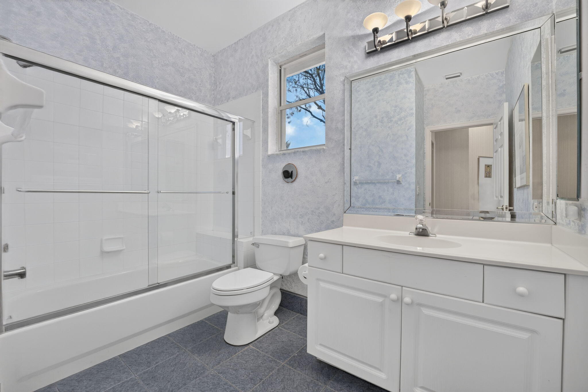 ABERDEEN /STERLING LAKES - Residential