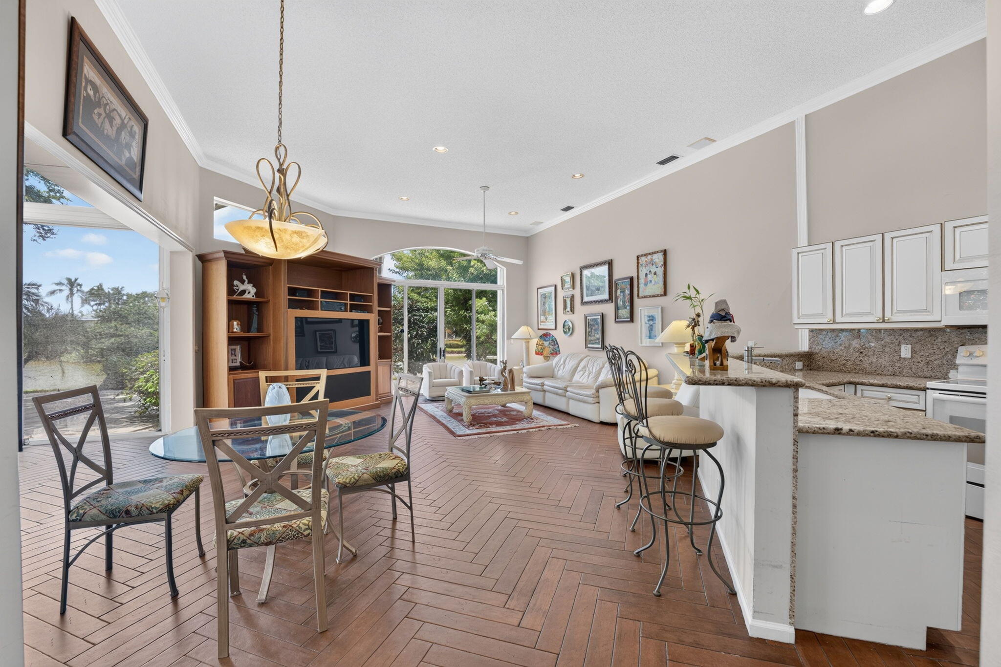 ABERDEEN /STERLING LAKES - Residential