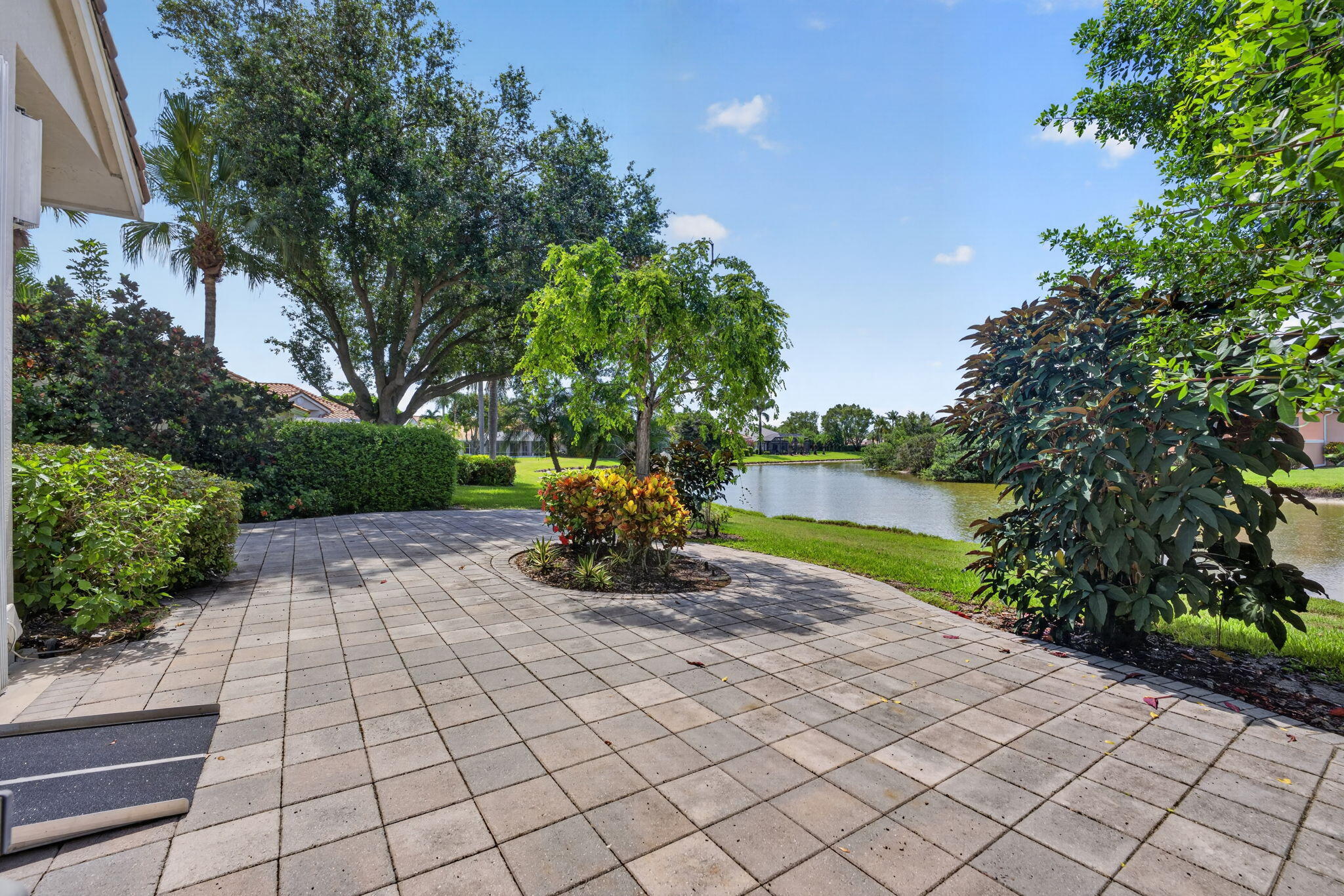 ABERDEEN /STERLING LAKES - Residential