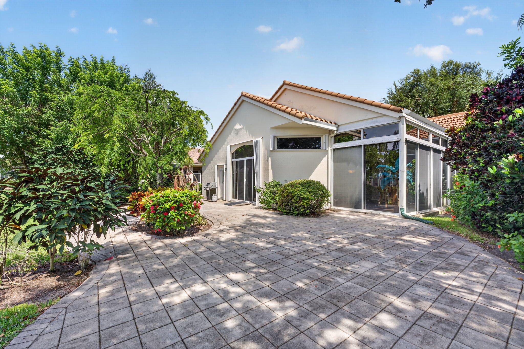 ABERDEEN /STERLING LAKES - Residential