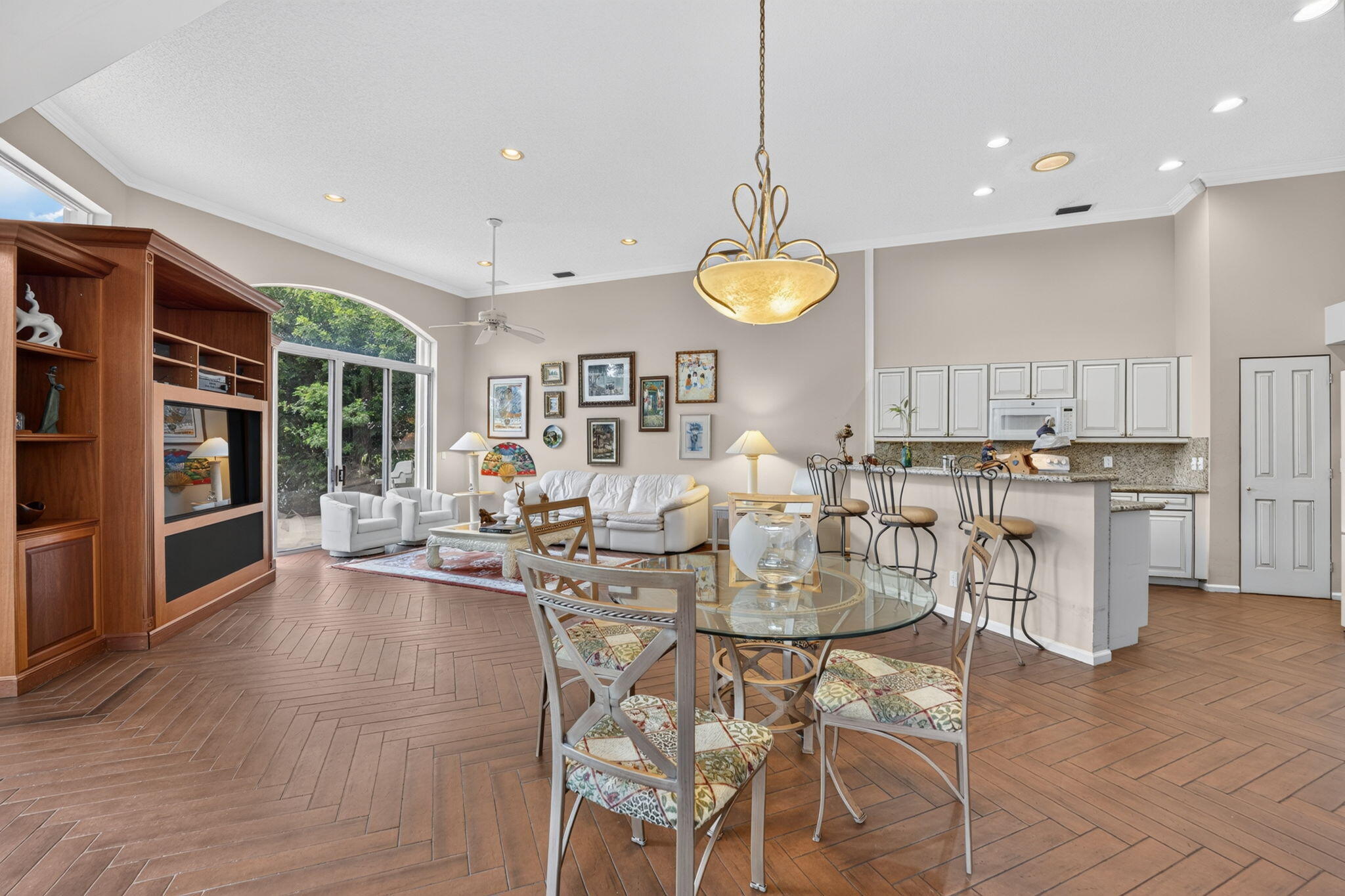 ABERDEEN /STERLING LAKES - Residential