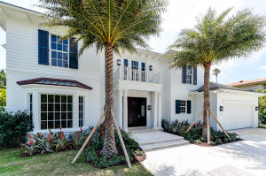 New 2 story, 4 bedroom 5.1 bathroom home under construction 4900 square foot home with desirable north end location. Large pool, 2 loggias, outdoor fireplace, elevator and oversized 2 car garage. Completion end of 2015.