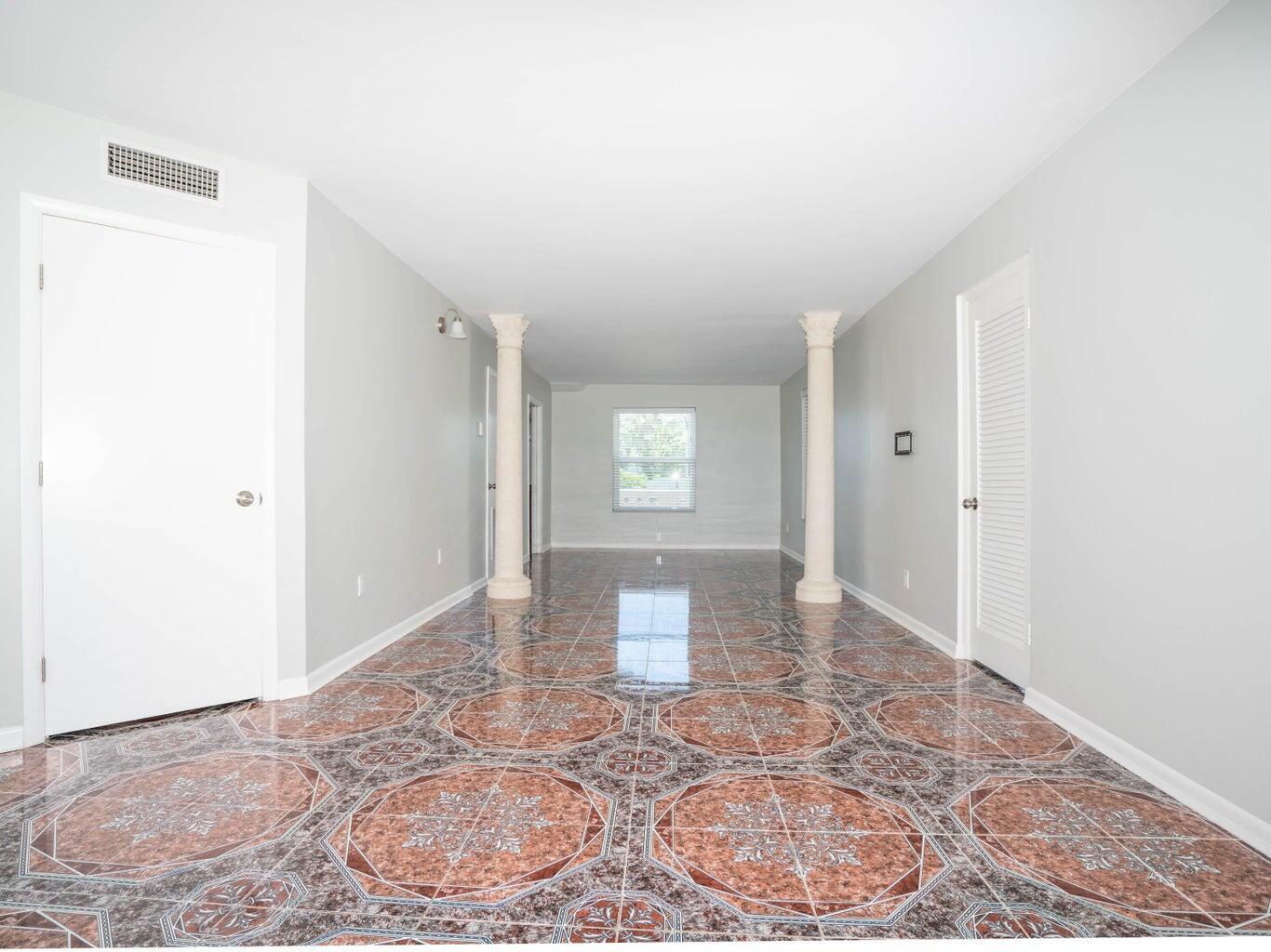 LAKE WORTH GOLFVIEW CONDO - Residential
