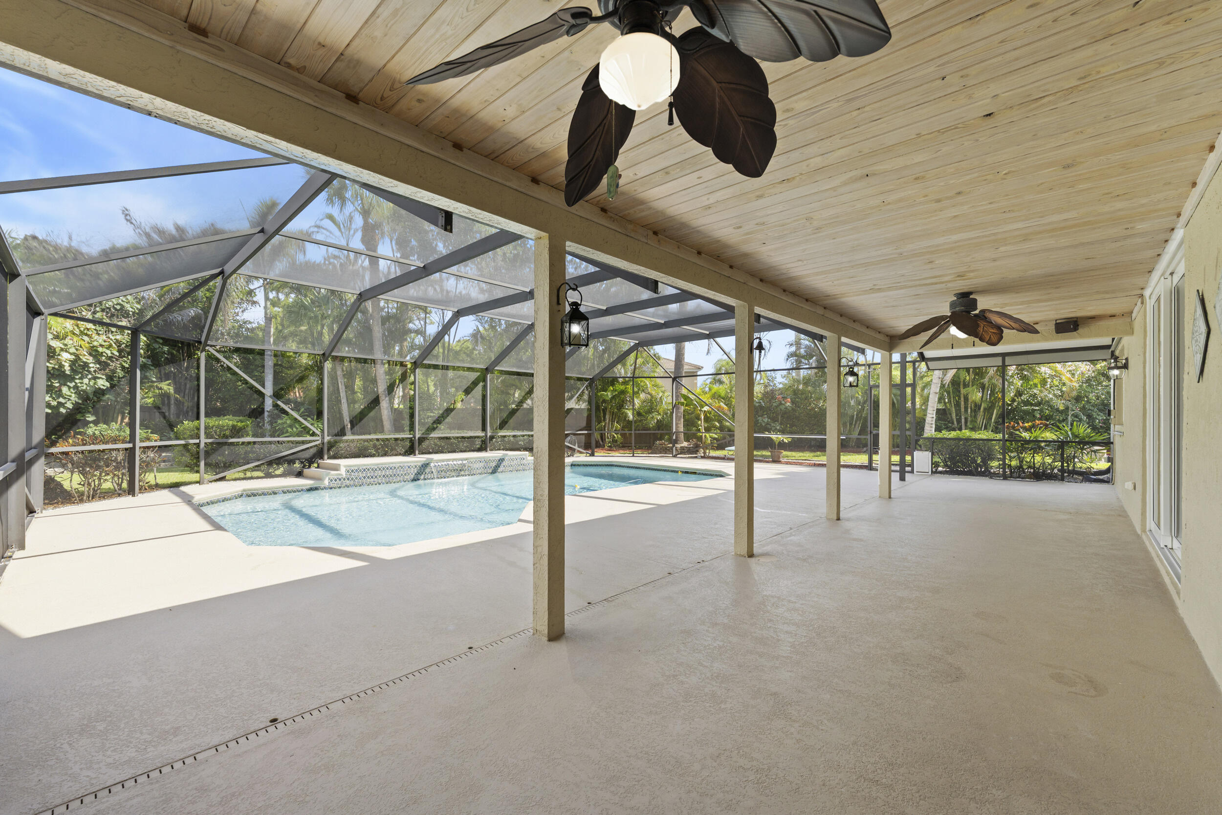 ISLESWORTH - Residential