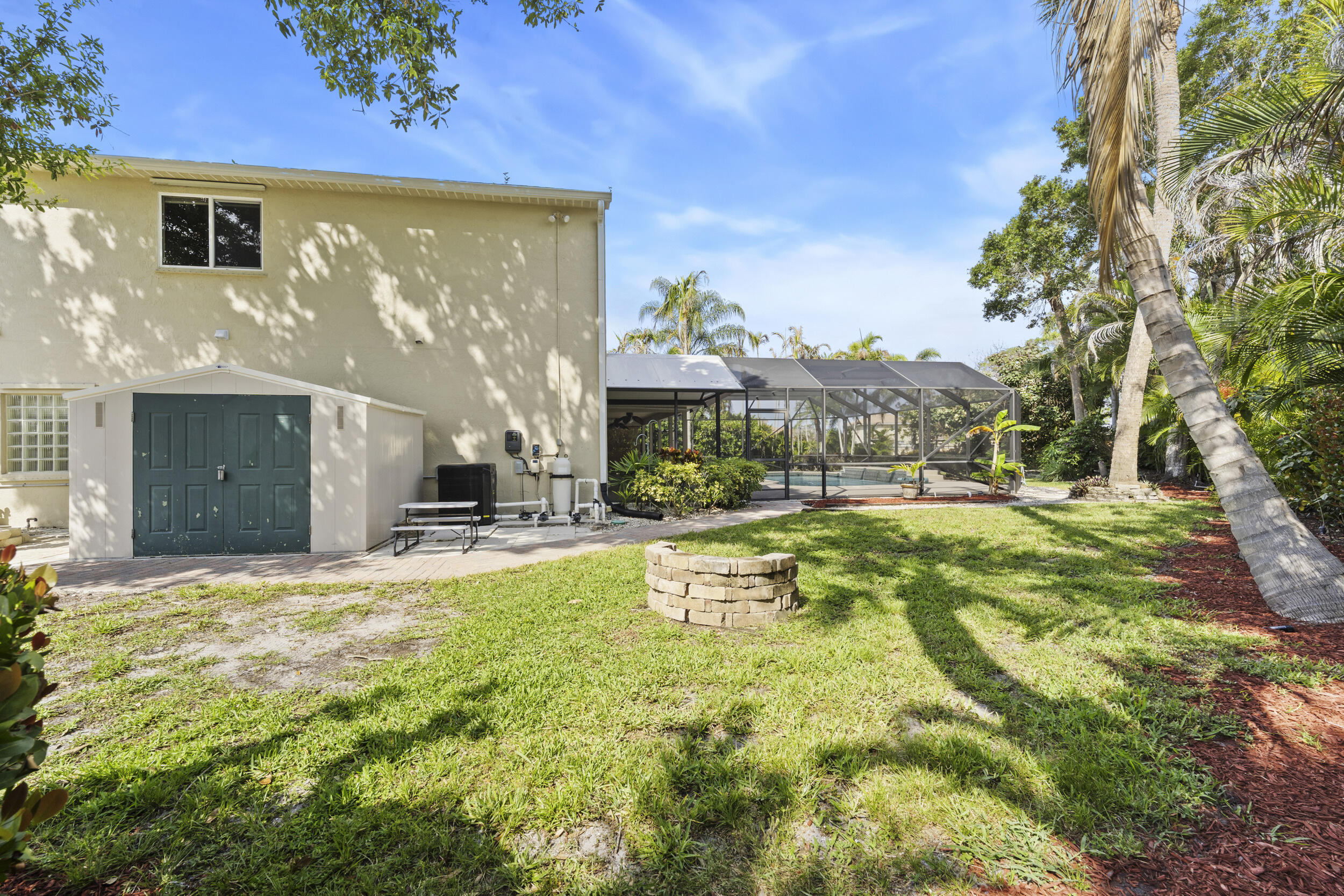 ISLESWORTH - Residential