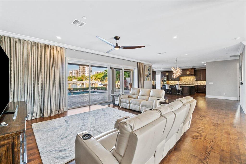 Palm Beach Isles - Residential